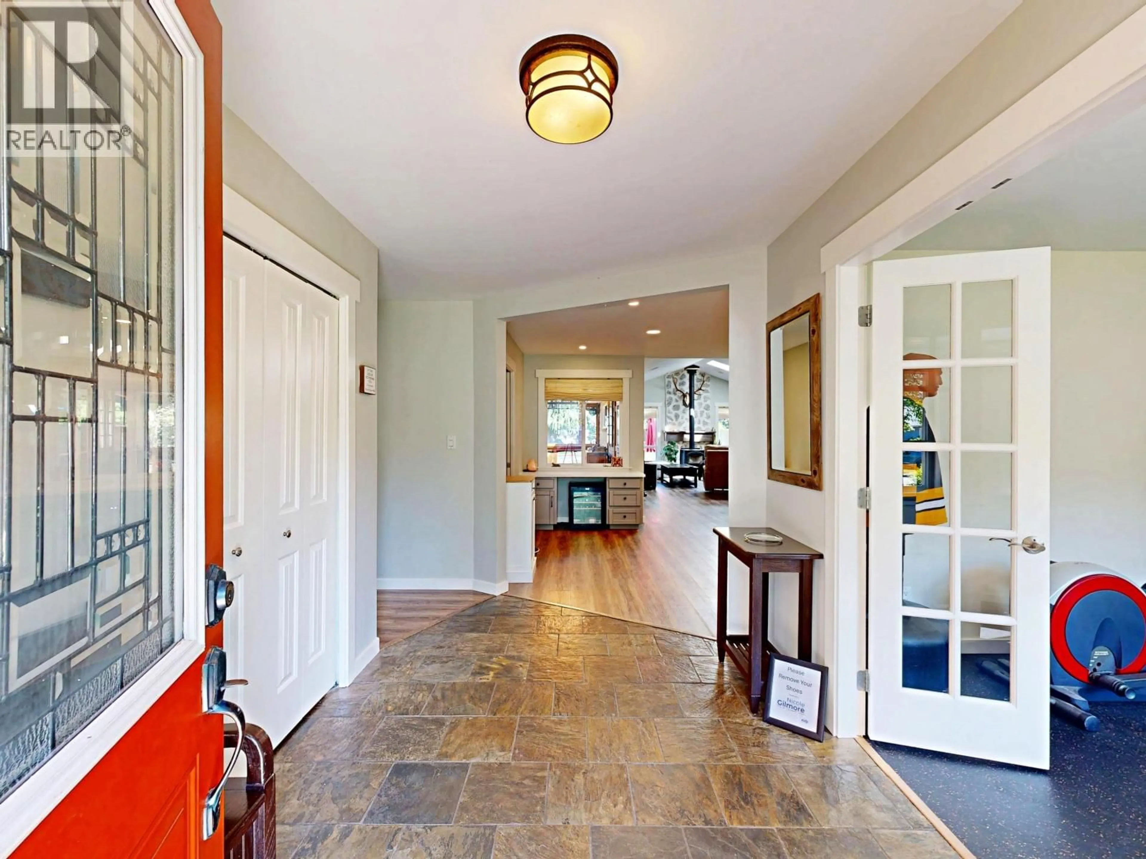 Indoor entryway for 12740 226 STREET, Maple Ridge British Columbia V2X6H7