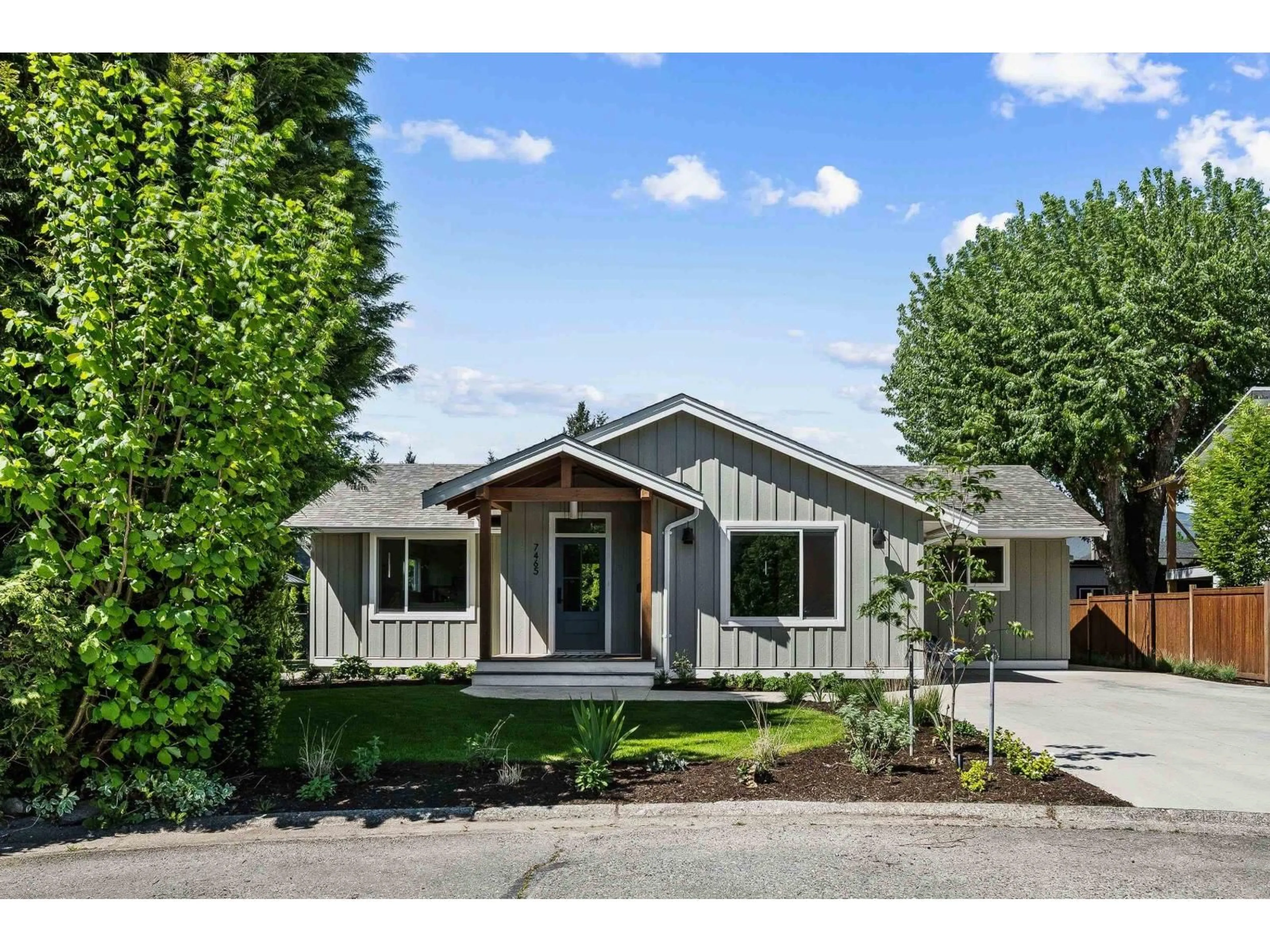 Home with vinyl exterior material, street for 7465 LAUREL PLACE, Agassiz British Columbia V0M1A2