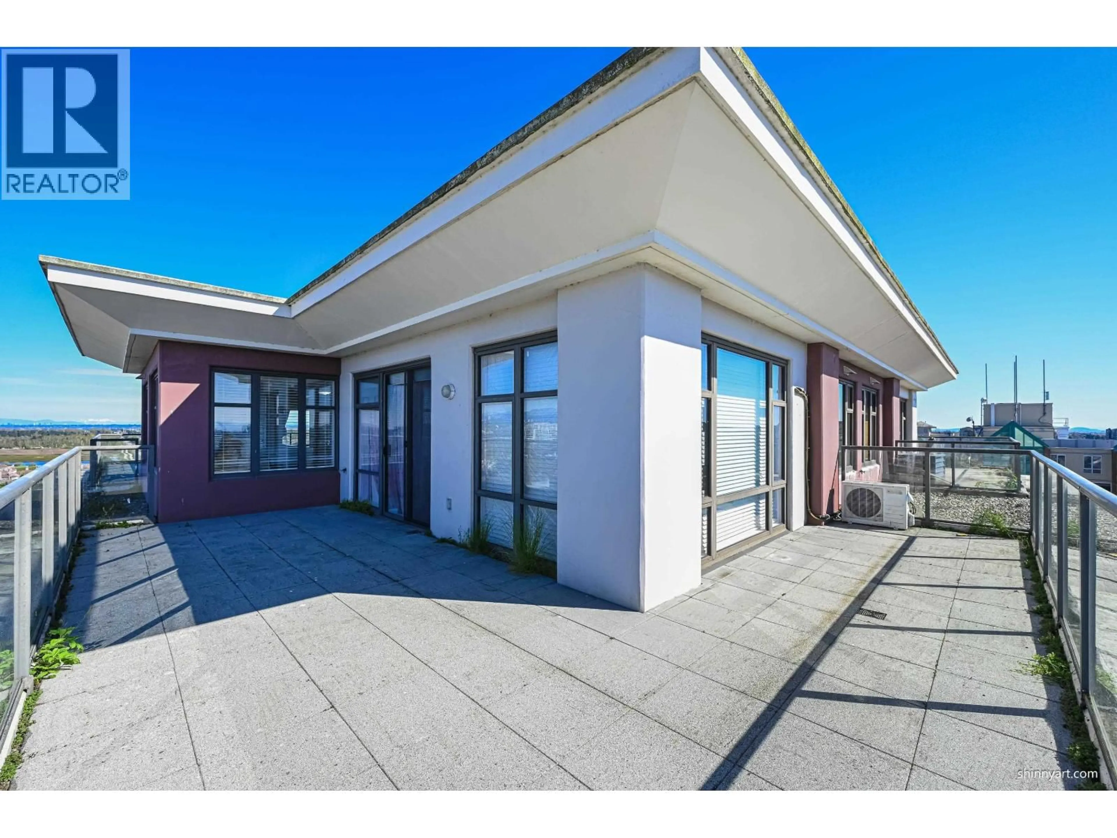 A pic from outside/outdoor area/front of a property/back of a property/a pic from drone, building for 1702 - 5933 COONEY ROAD, Richmond British Columbia V6X4H3