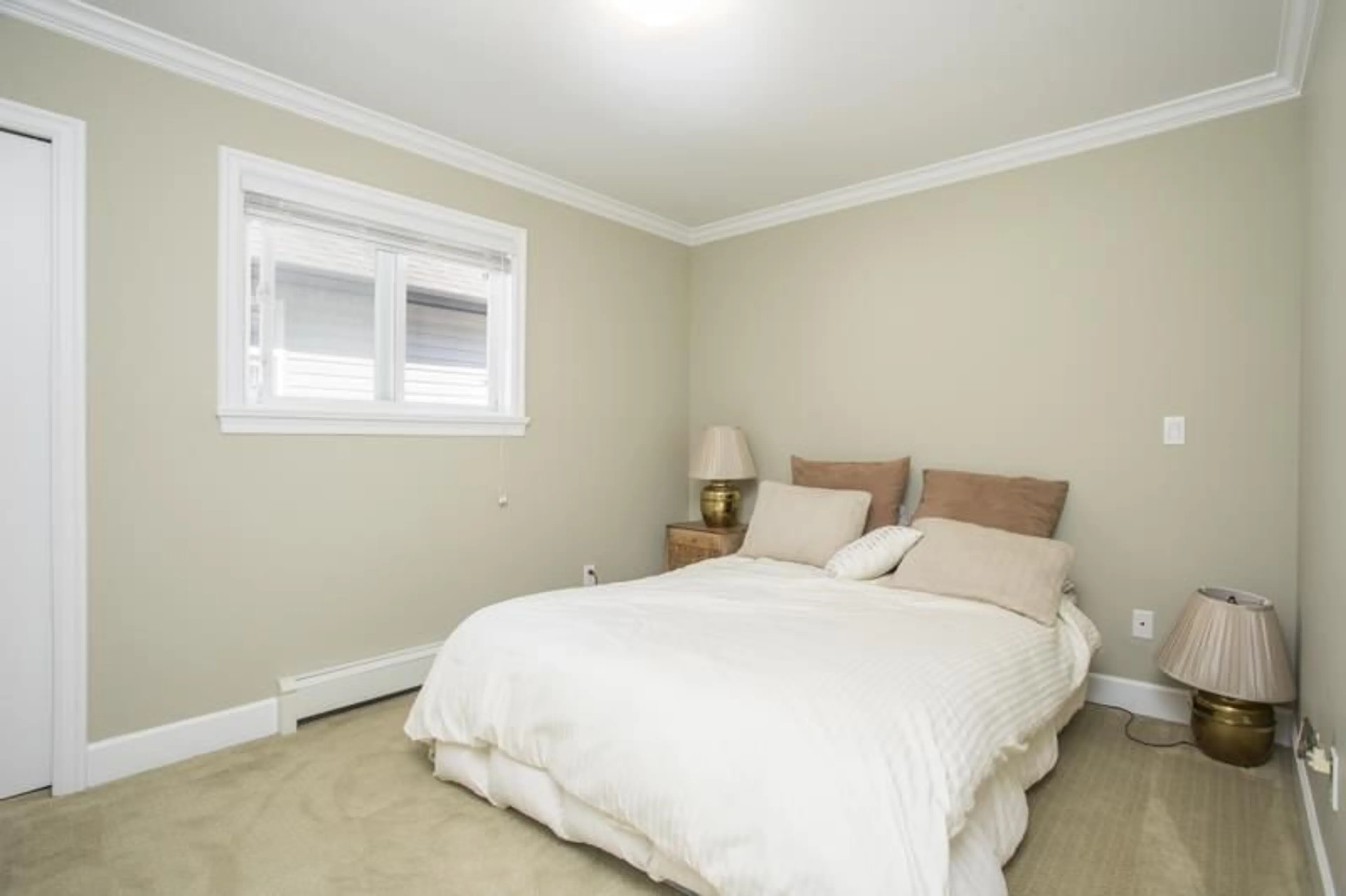 Bedroom with bed, unknown for 21053 83 AVENUE, Langley British Columbia V2Y0B8