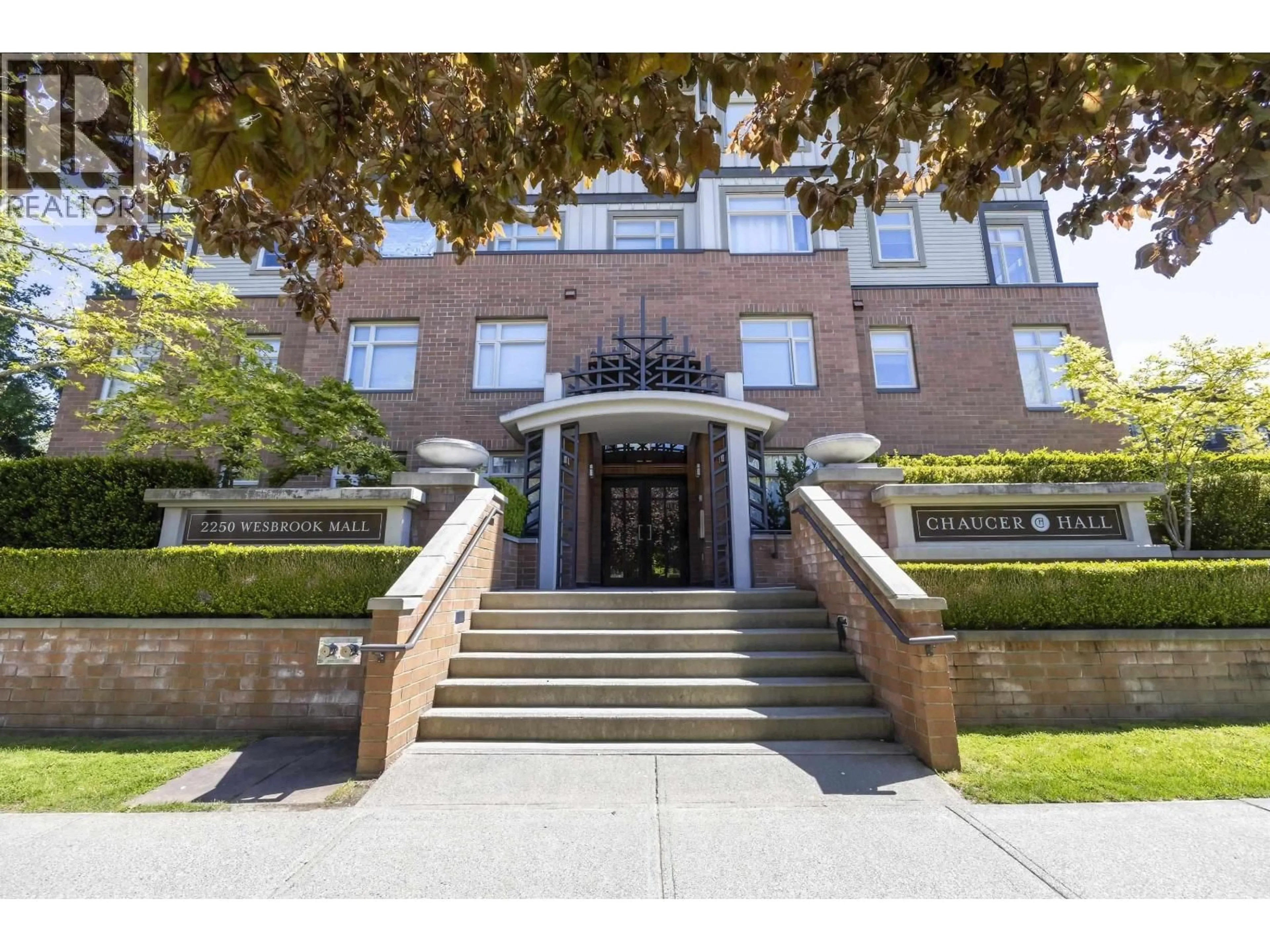 Indoor foyer for 320 - 2250 WESBROOK MALL, Vancouver British Columbia V6T0A6