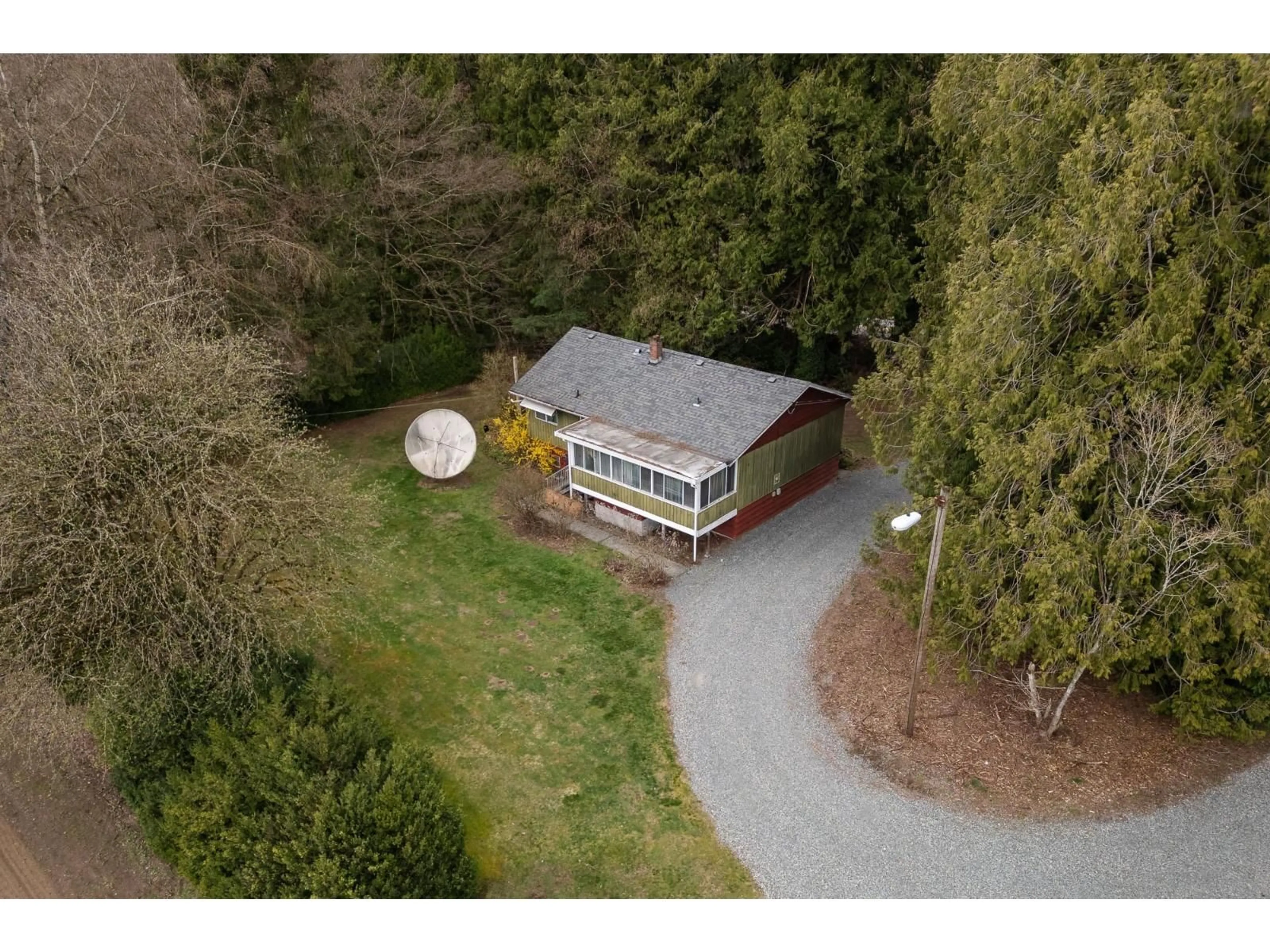 A pic from outside/outdoor area/front of a property/back of a property/a pic from drone, unknown for 23836 68 AVENUE, Langley British Columbia V2Y2H4