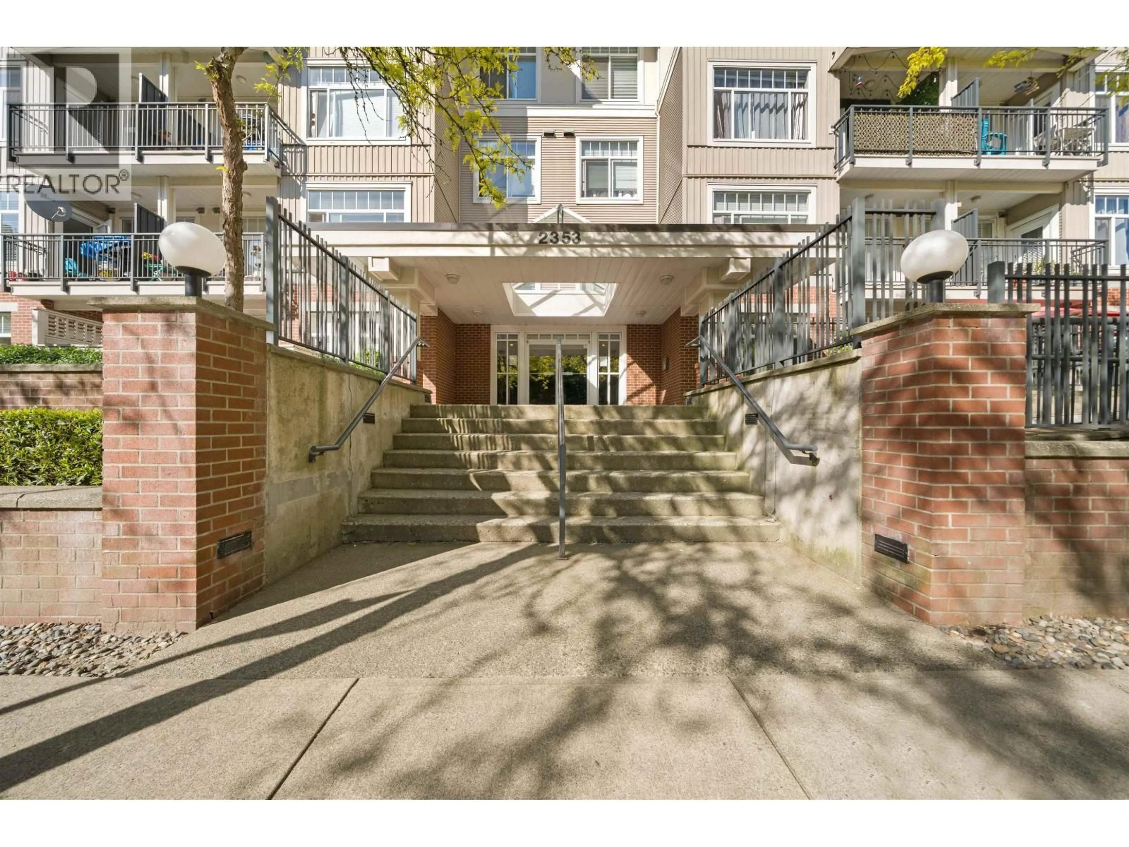 Indoor foyer for 116 - 2353 MARPOLE AVENUE, Port Coquitlam British Columbia V3S2A1