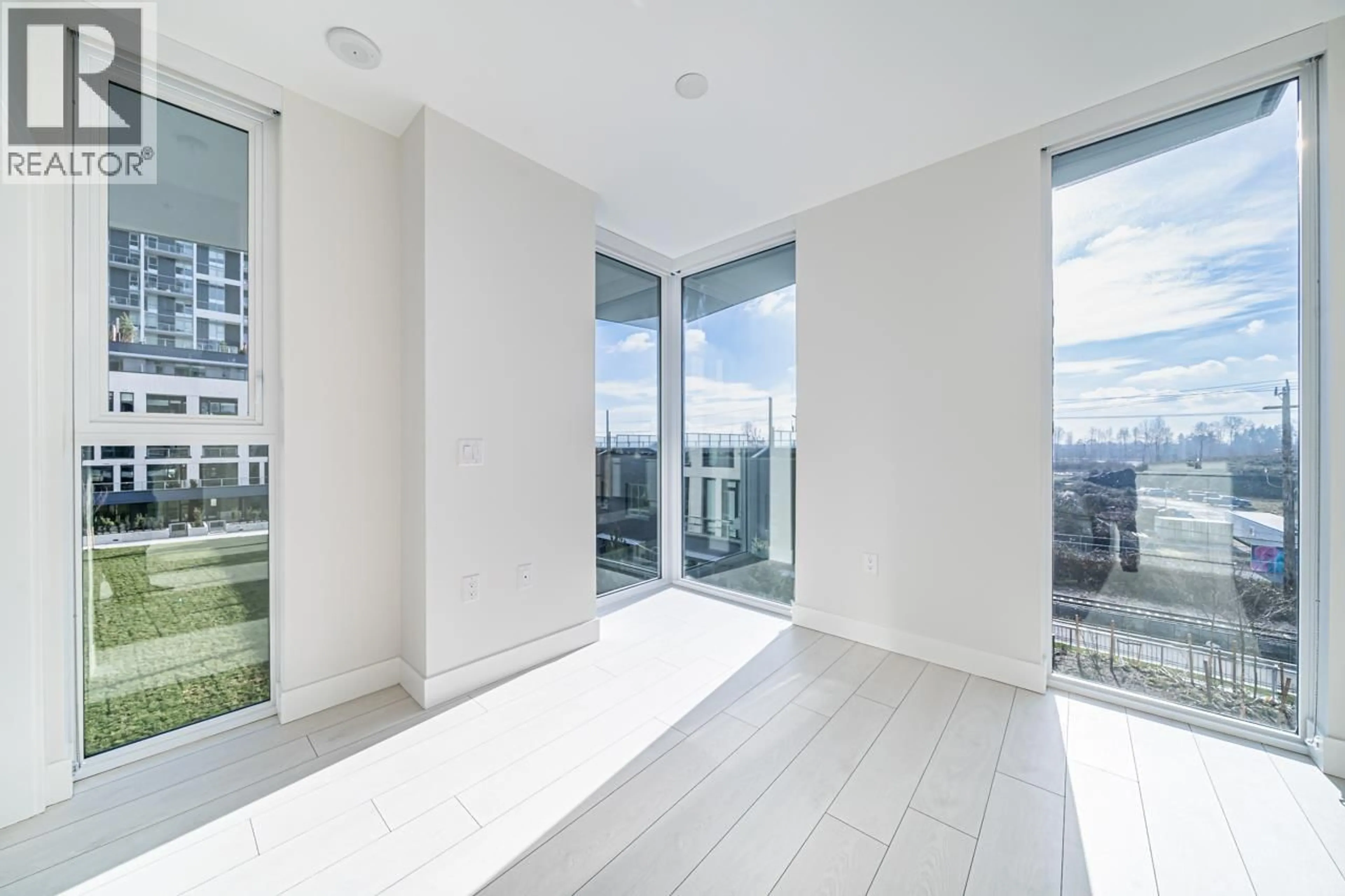 Unknown for 421 - 3538 SAWMILL CRESCENT, Vancouver British Columbia V5S0J8