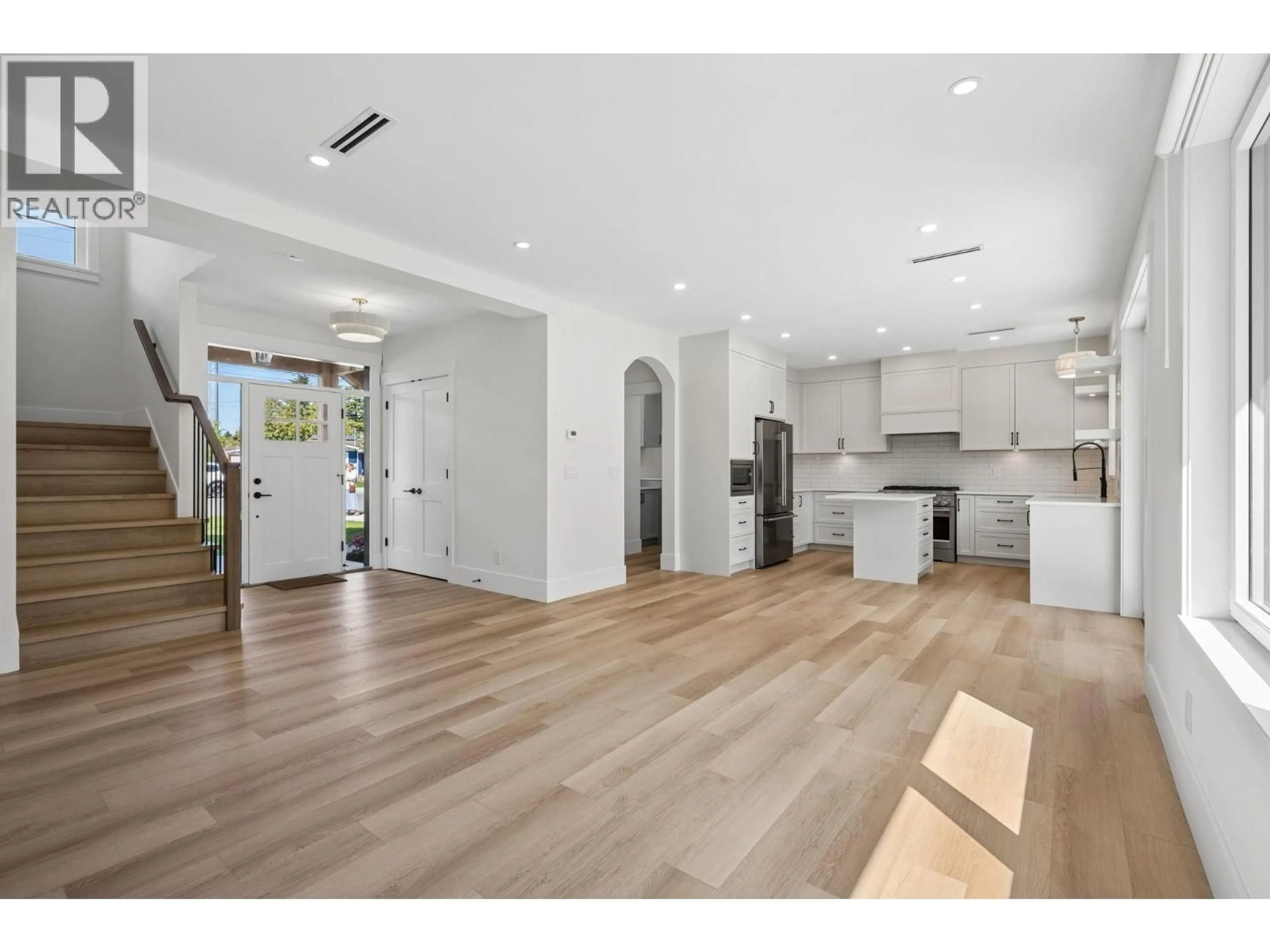 Open concept kitchen, unknown for 1308 MALVERN PLACE, Delta British Columbia V4M3H7