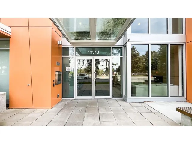 2001 - 13318 104 AVENUE, Surrey 2
