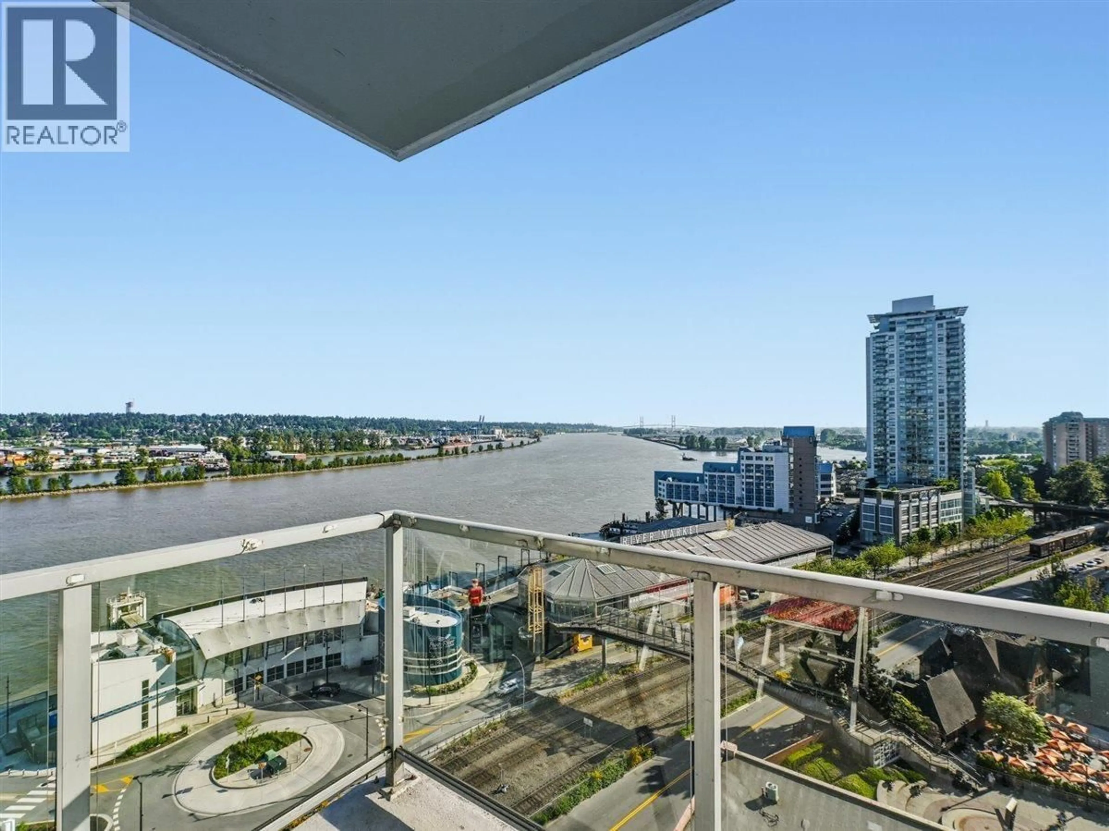 Balcony in the apartment, water/lake/river/ocean view for 1710 - 14 BEGBIE STREET, New Westminster British Columbia V3M0C4
