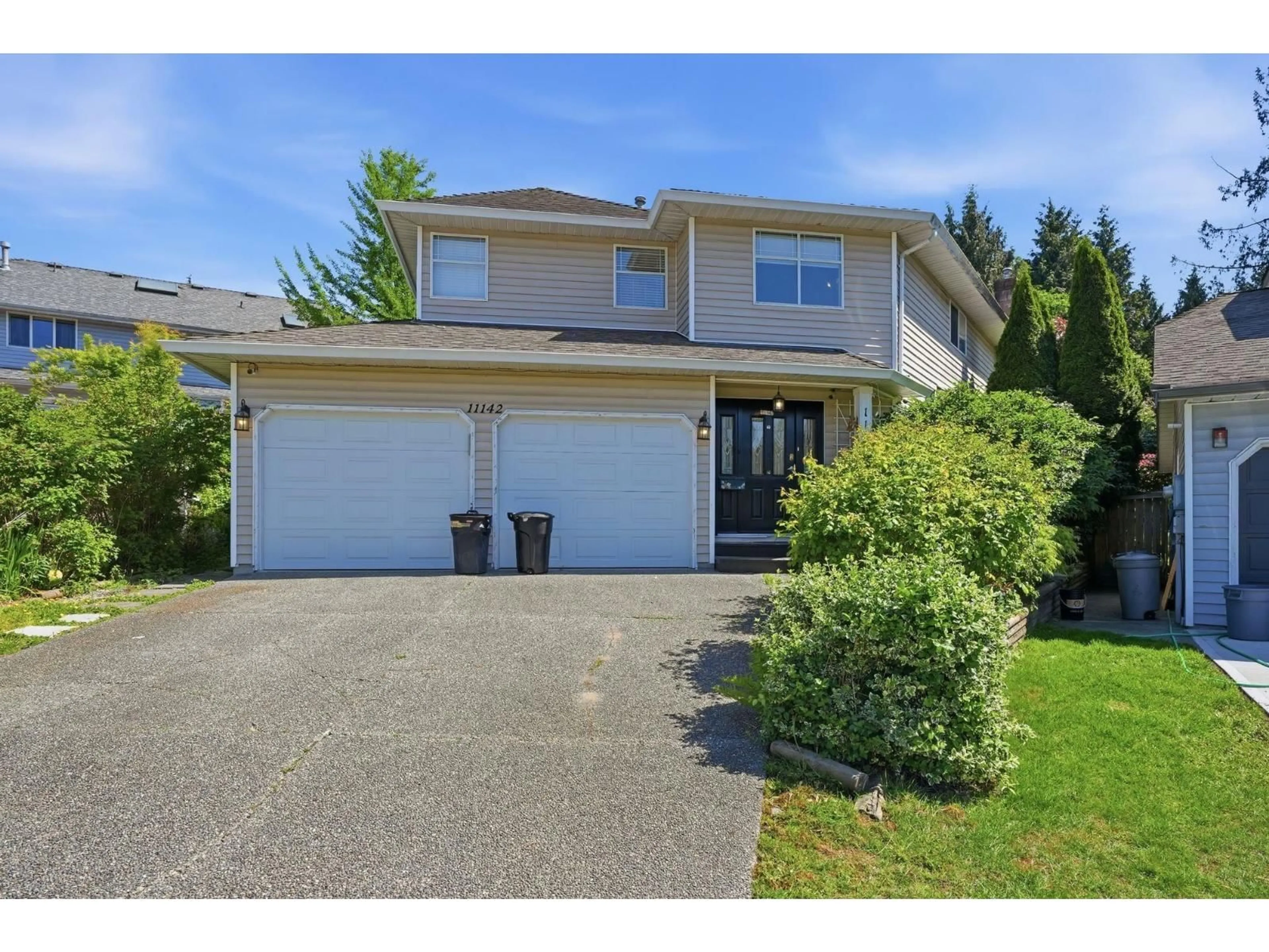 Home with vinyl exterior material, street for 11142 85A AVENUE, Delta British Columbia V4C7C8