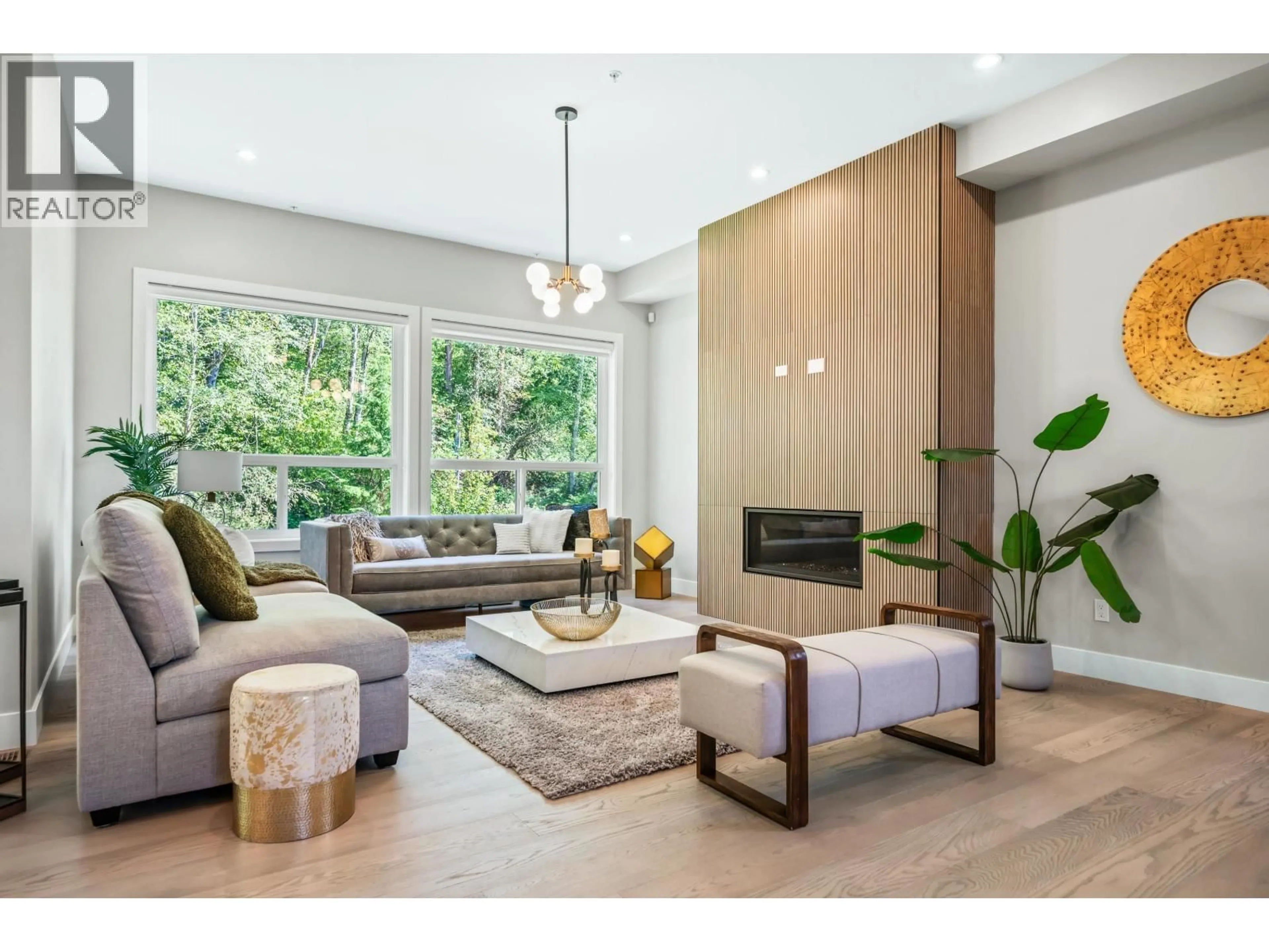 Living room with furniture, wood/laminate floor for 24461 JENEWEIN DRIVE, Maple Ridge British Columbia V2W1H8