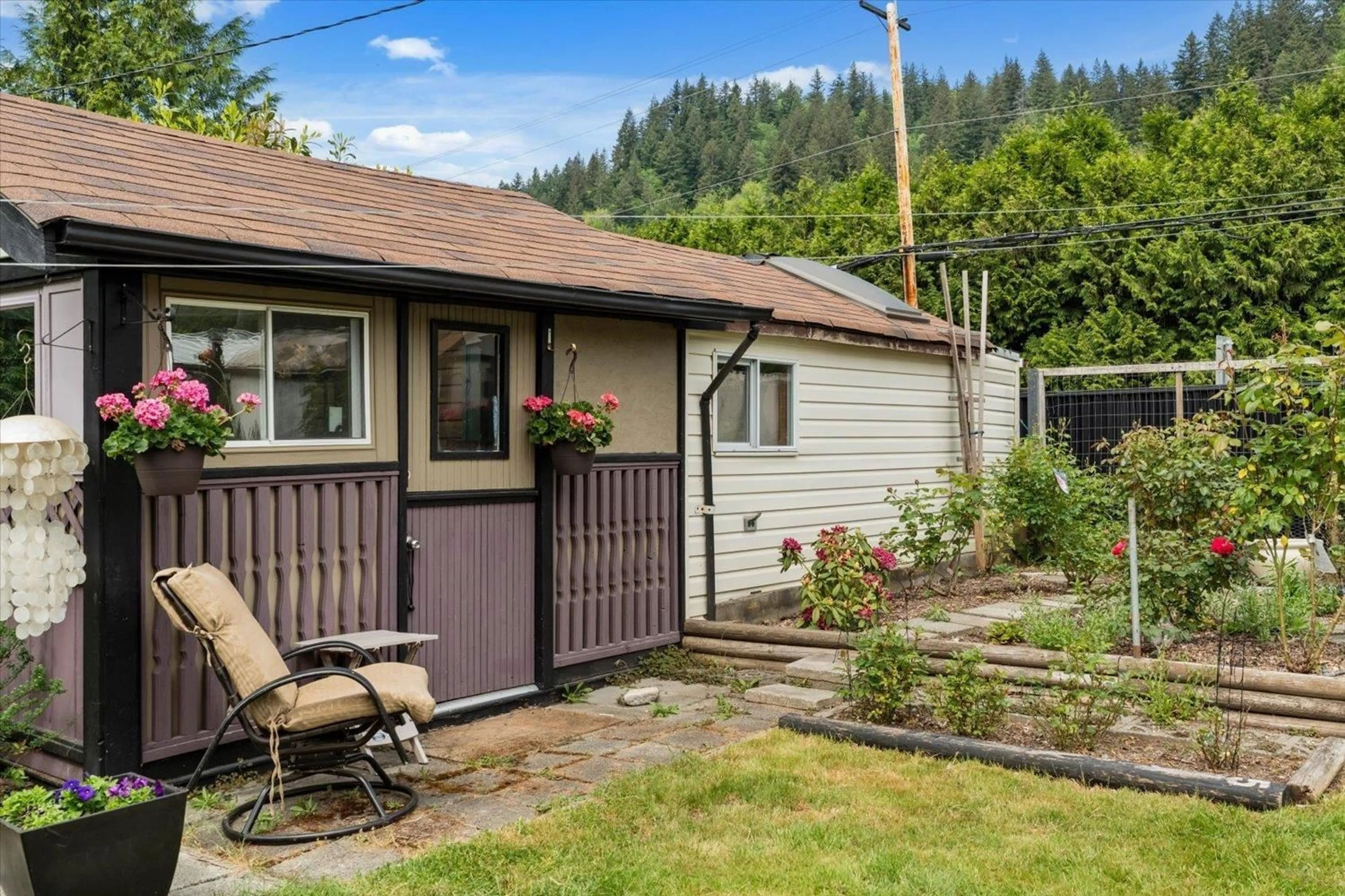 Unknown for 5 - 46484 CHILLIWACK LAKE ROAD, Chilliwack British Columbia V2R3R7