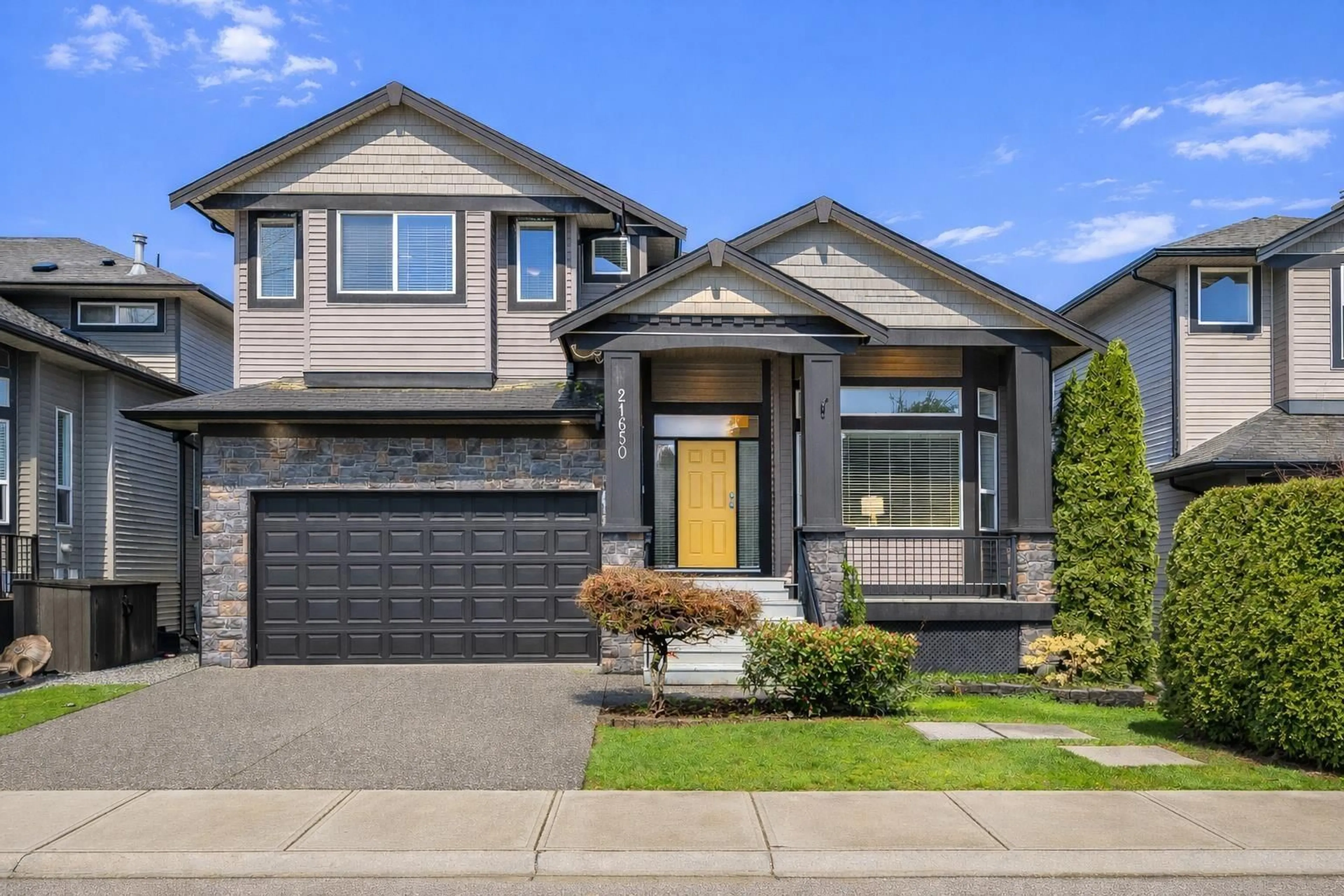 Home with brick exterior material, street for 21650 91 AVENUE, Langley British Columbia V1M4C9