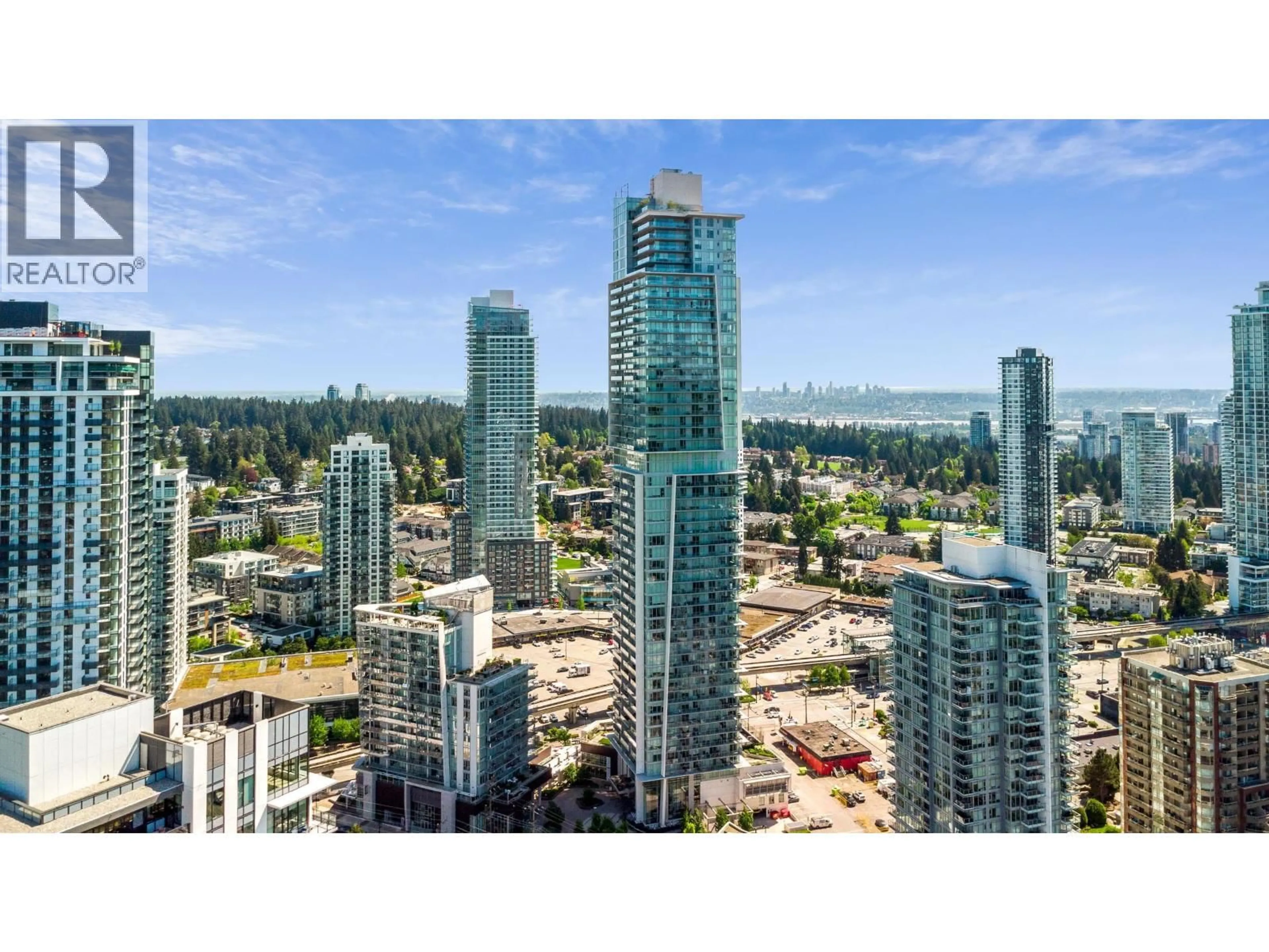 A pic from outside/outdoor area/front of a property/back of a property/a pic from drone, city buildings view from balcony for 907 - 567 CLARKE ROAD, Coquitlam British Columbia V3J0K7