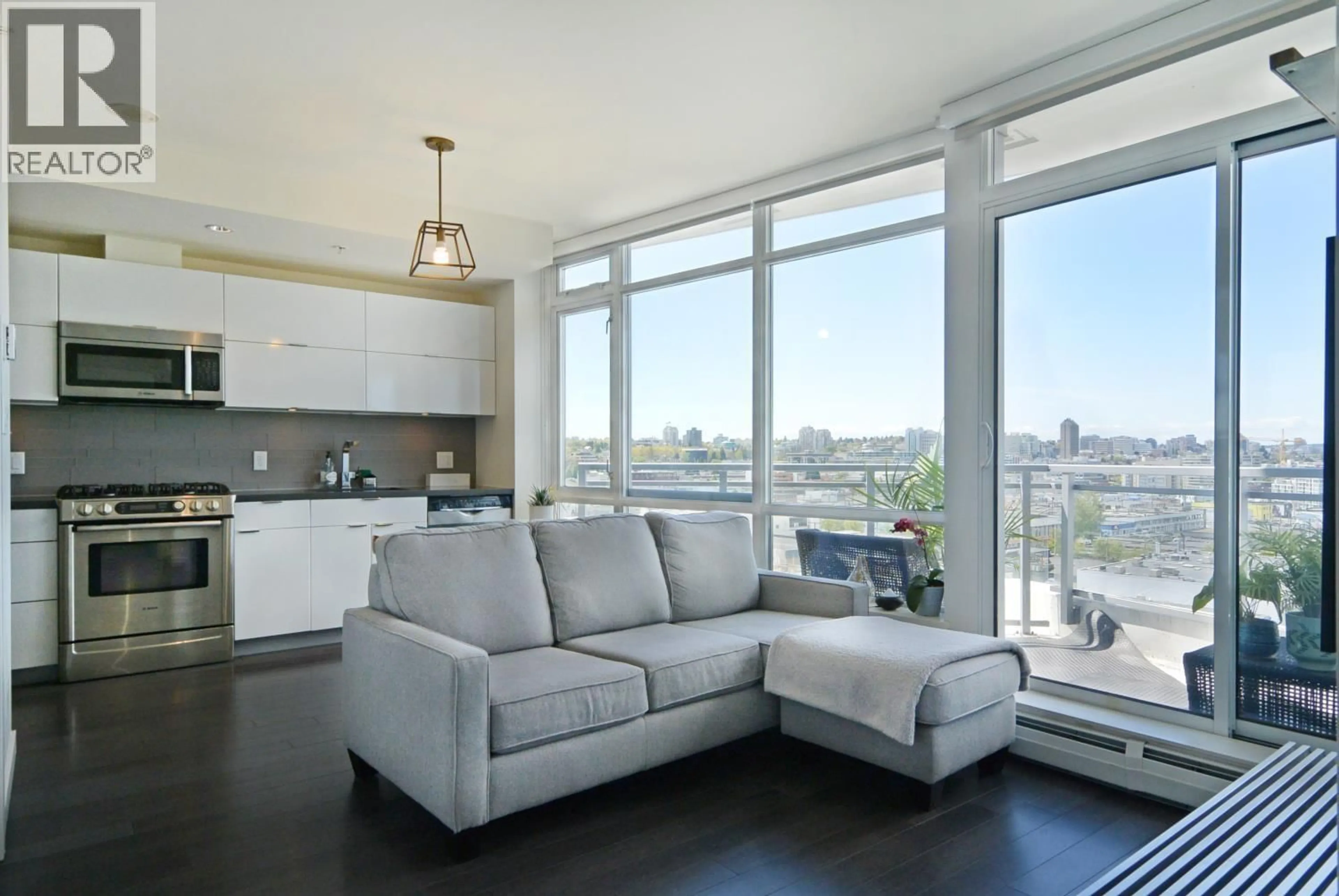 Living room with furniture, unknown for 1409 - 1775 QUEBEC STREET, Vancouver British Columbia V5T0E3