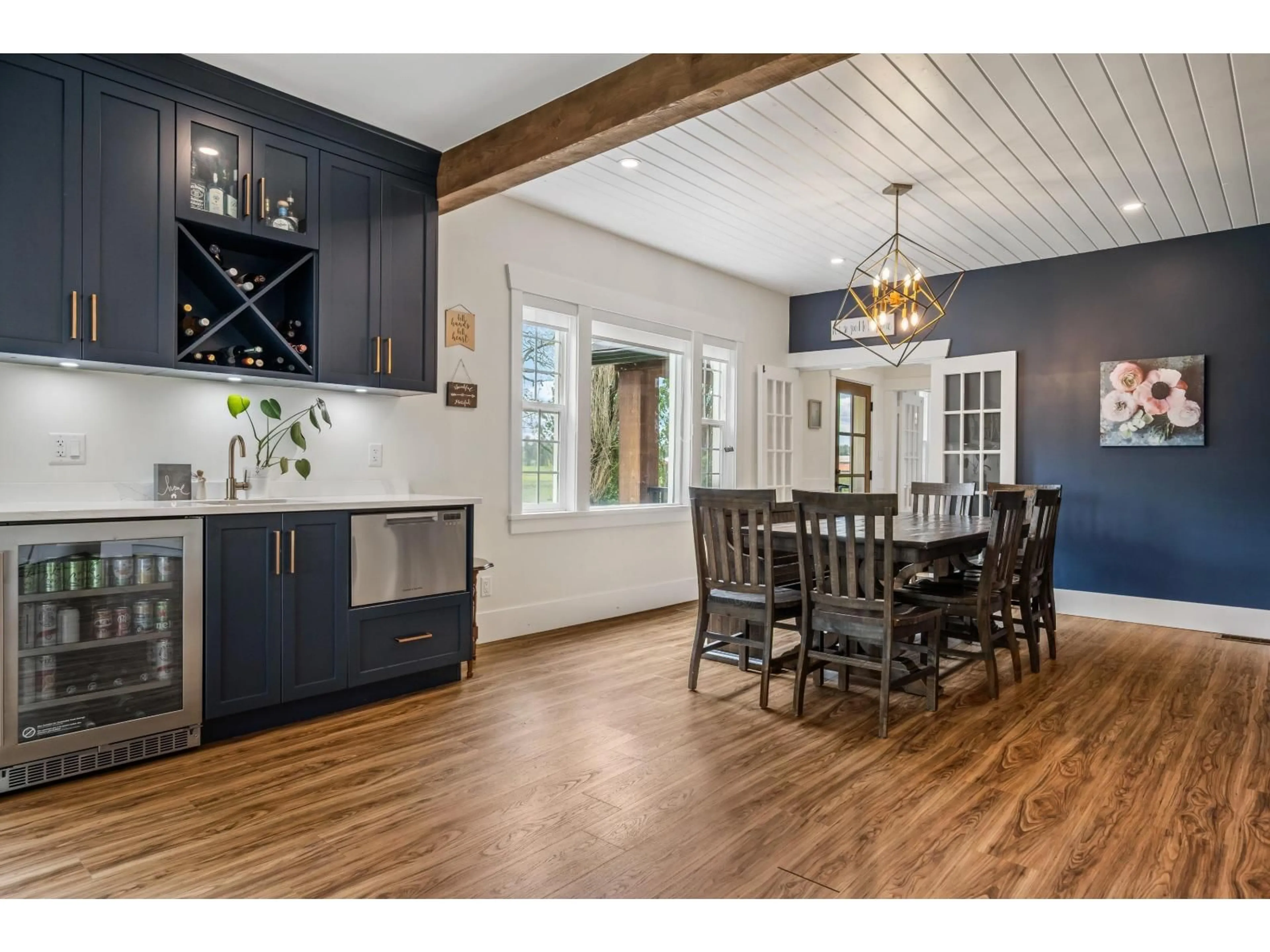 Open concept kitchen, wood/laminate floor for 42383 SINCLAIR ROAD, Sardis - Greendale British Columbia V2R4N8