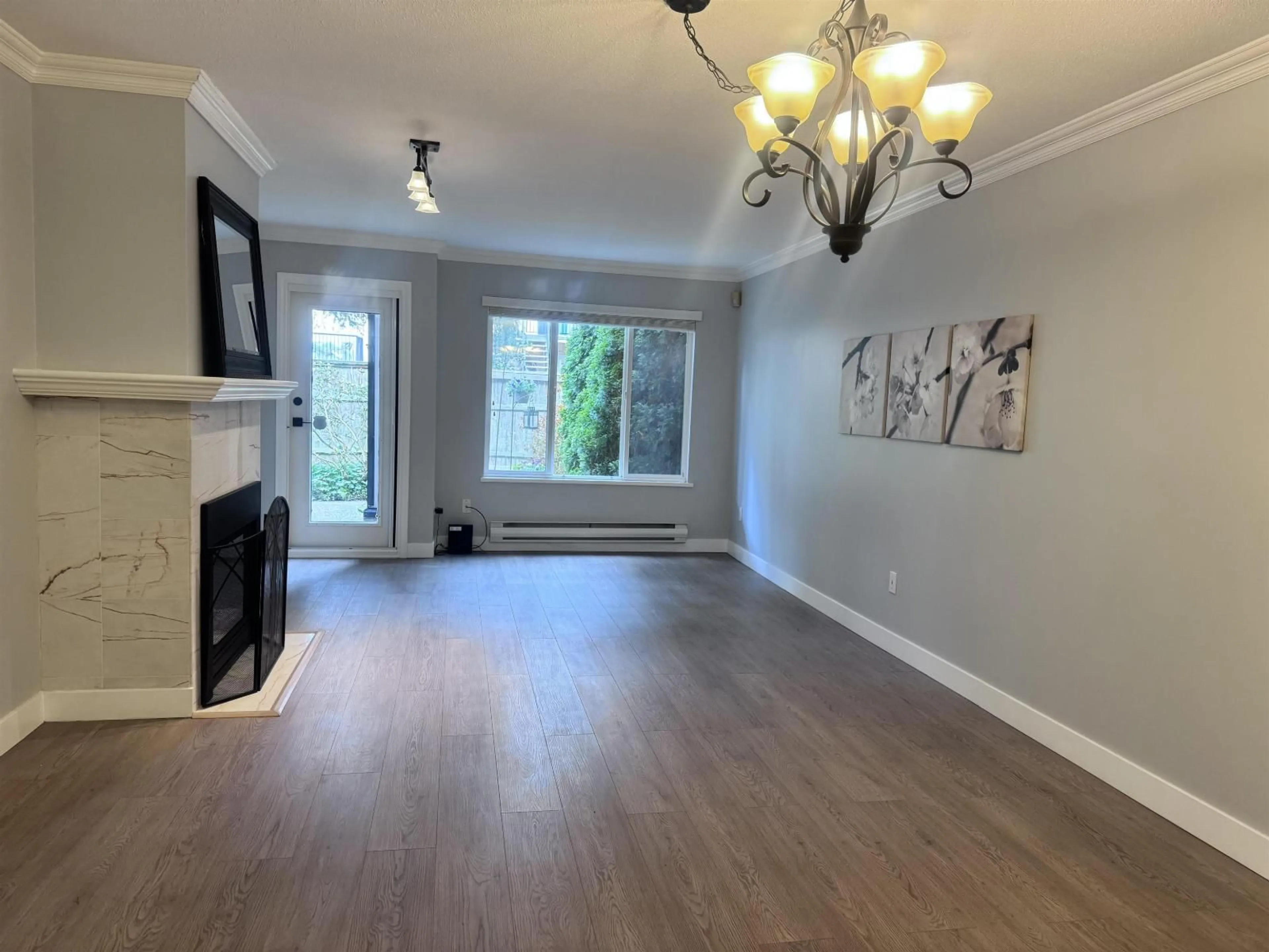 A pic of a room for 106 - 1533 BEST STREET, White Rock British Columbia V4B4E9