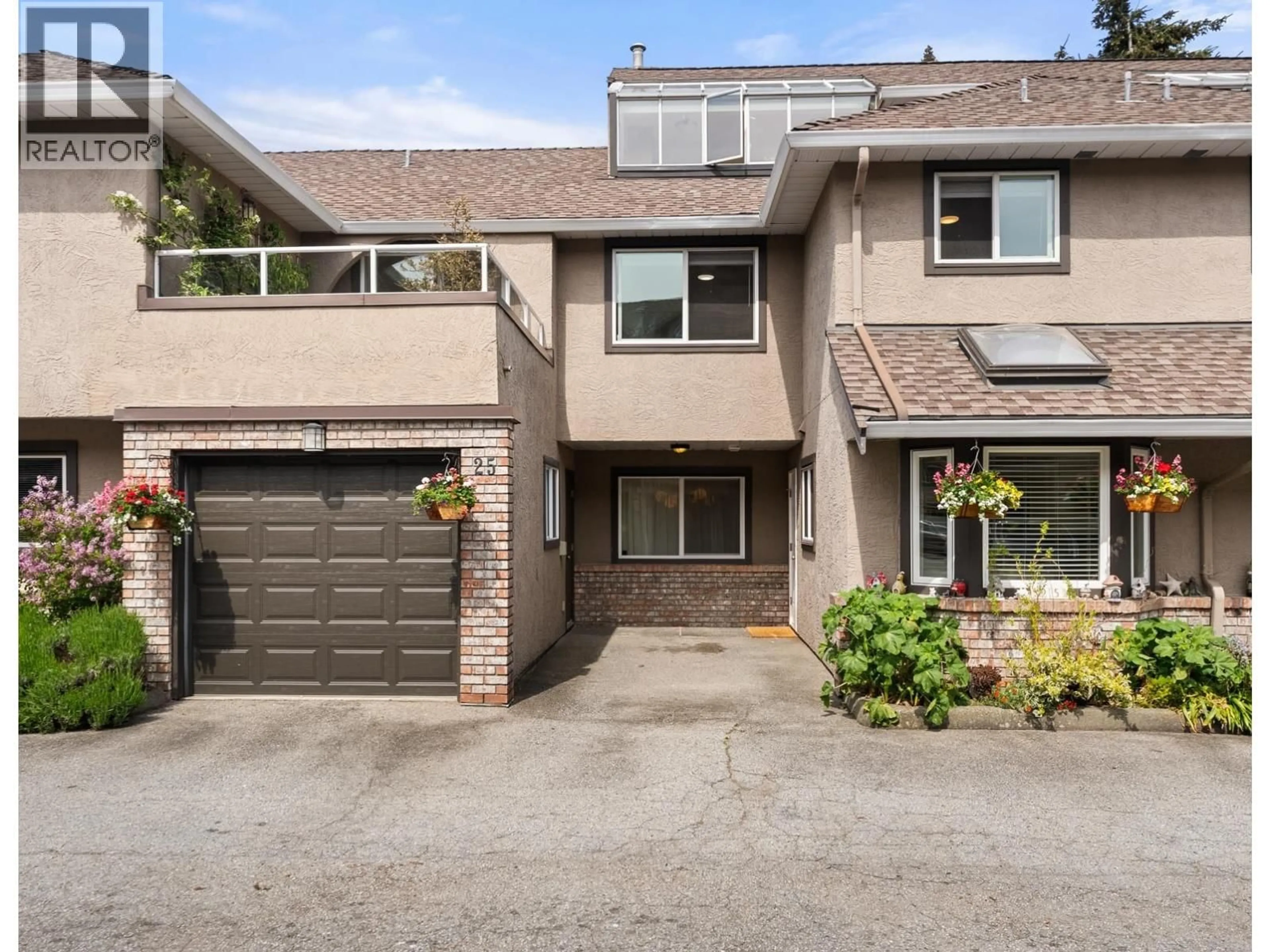 Home with vinyl exterior material, street for 25 - 12438 BRUNSWICK PLACE, Richmond British Columbia V7E6K6