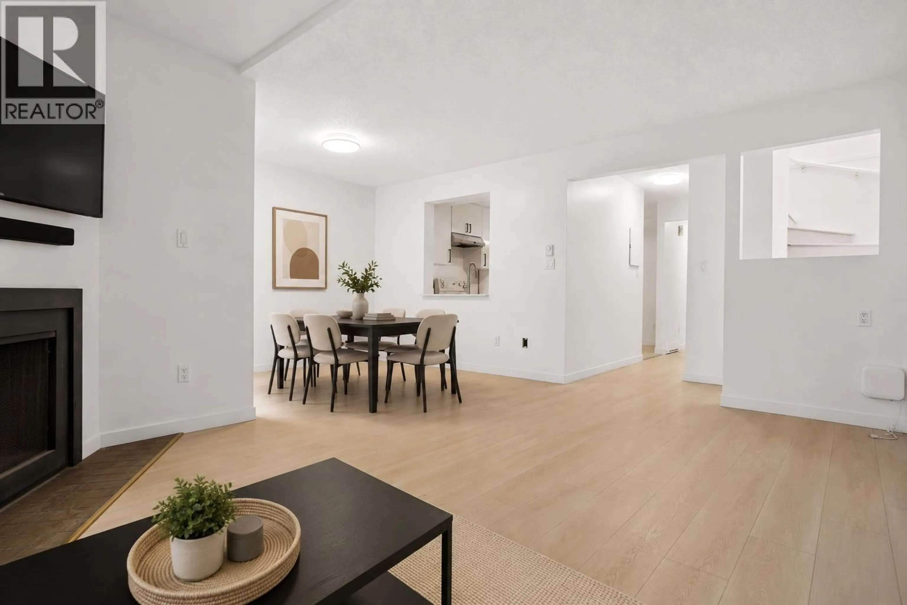 A pic of a room for 61 - 3851 BLUNDELL ROAD, Richmond British Columbia V7C4P7