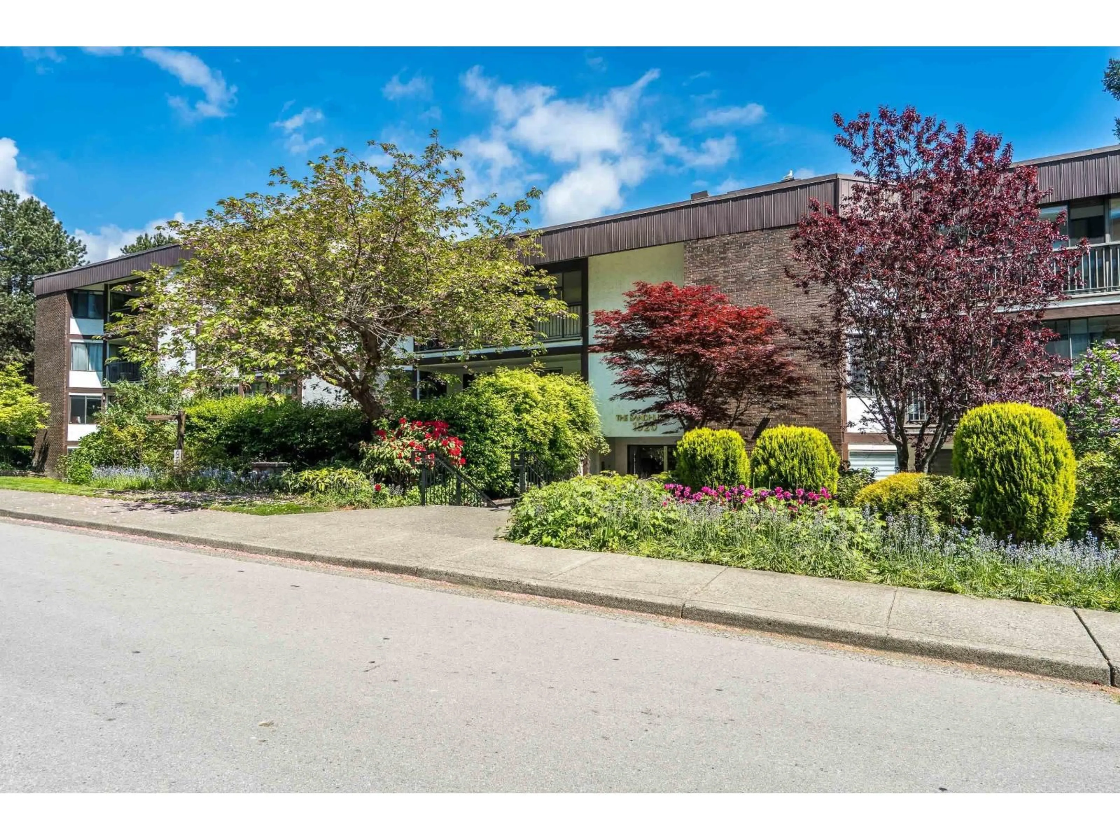 Unknown for 105 - 1520 VIDAL STREET, White Rock British Columbia V4B3T7