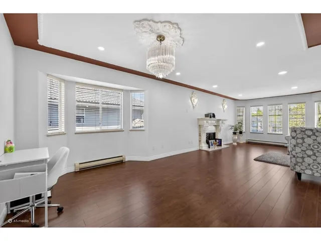 9515 124A STREET, Surrey 4
