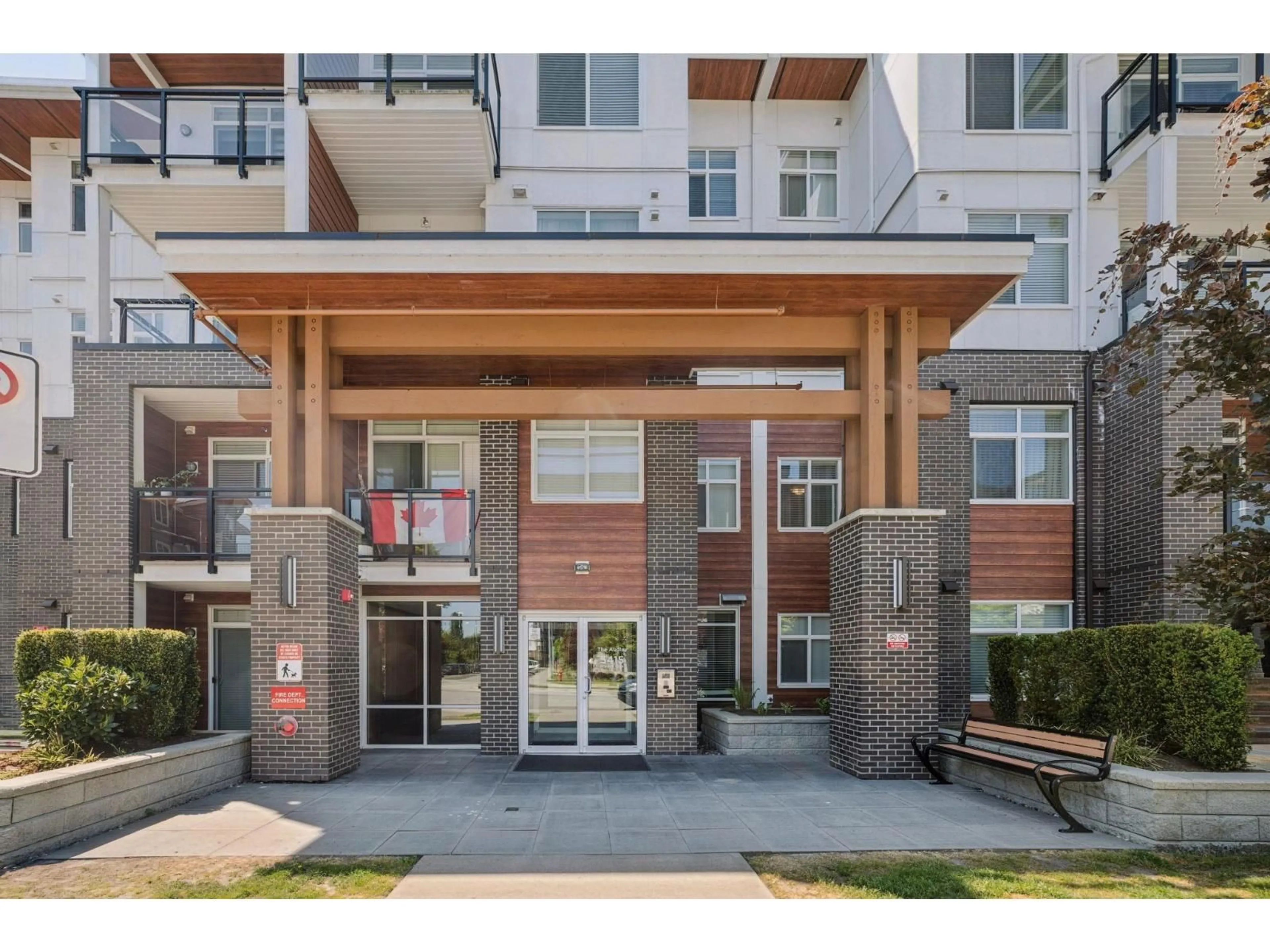 Unknown for 307 - 5415 BRYDON CRESCENT, Langley British Columbia V3A0N4