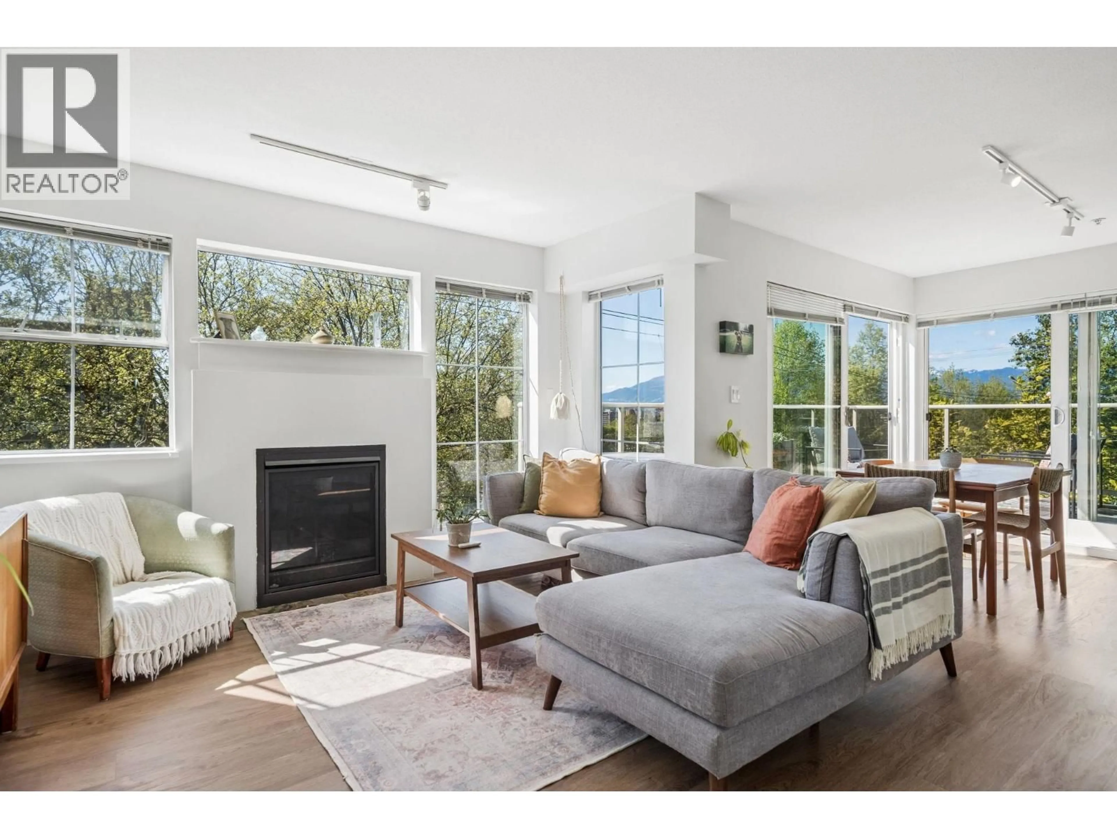 Living room with furniture, unknown for 302 - 1510 GRANT STREET, Vancouver British Columbia V5L2Y2