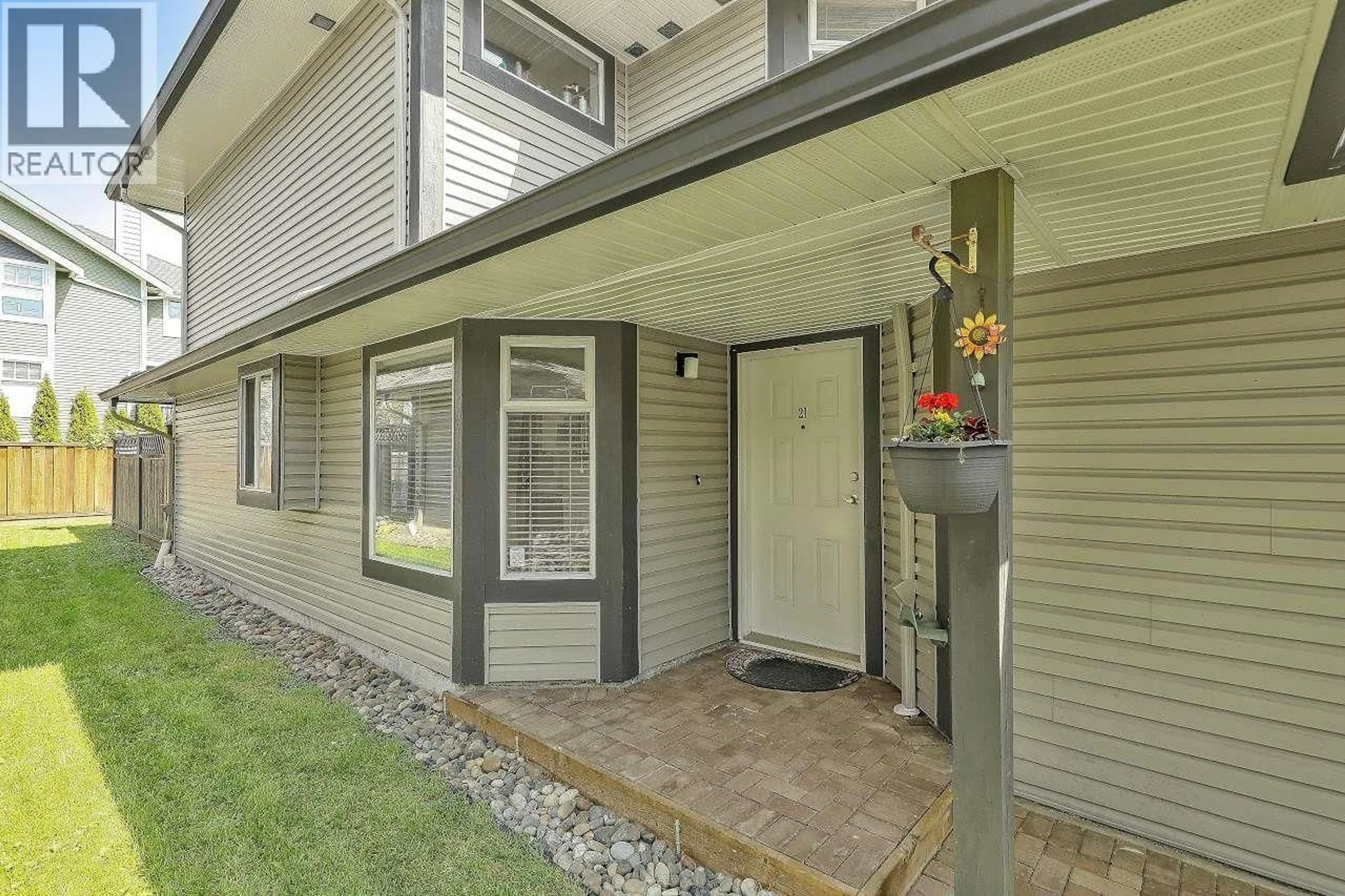 Unknown for 21 - 2561 RUNNEL DRIVE, Coquitlam British Columbia V3E2S3