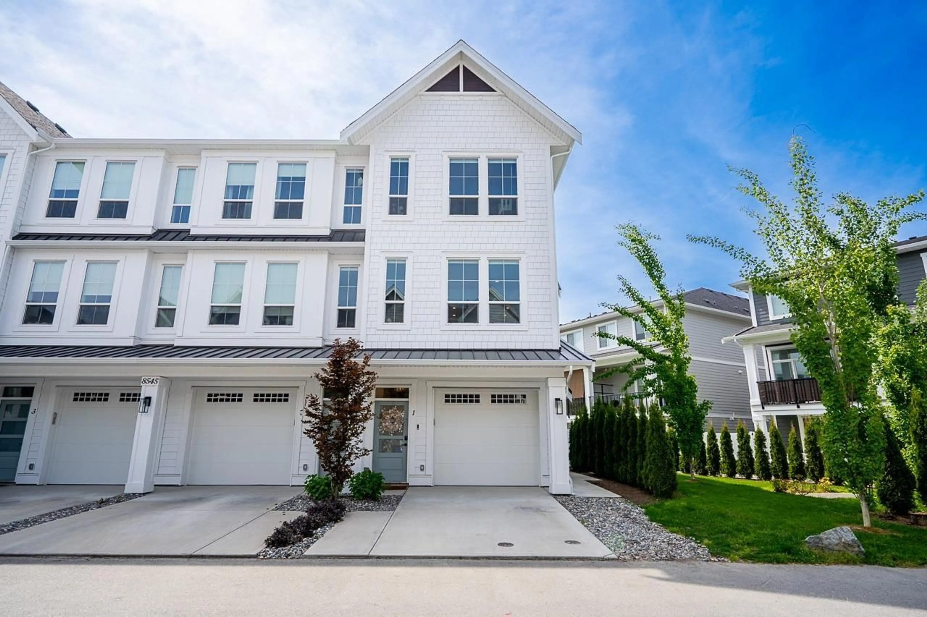 Home with vinyl exterior material, street for 1 - 8545 MAPLEWOOD ROAD, Chilliwack British Columbia V2R0R1
