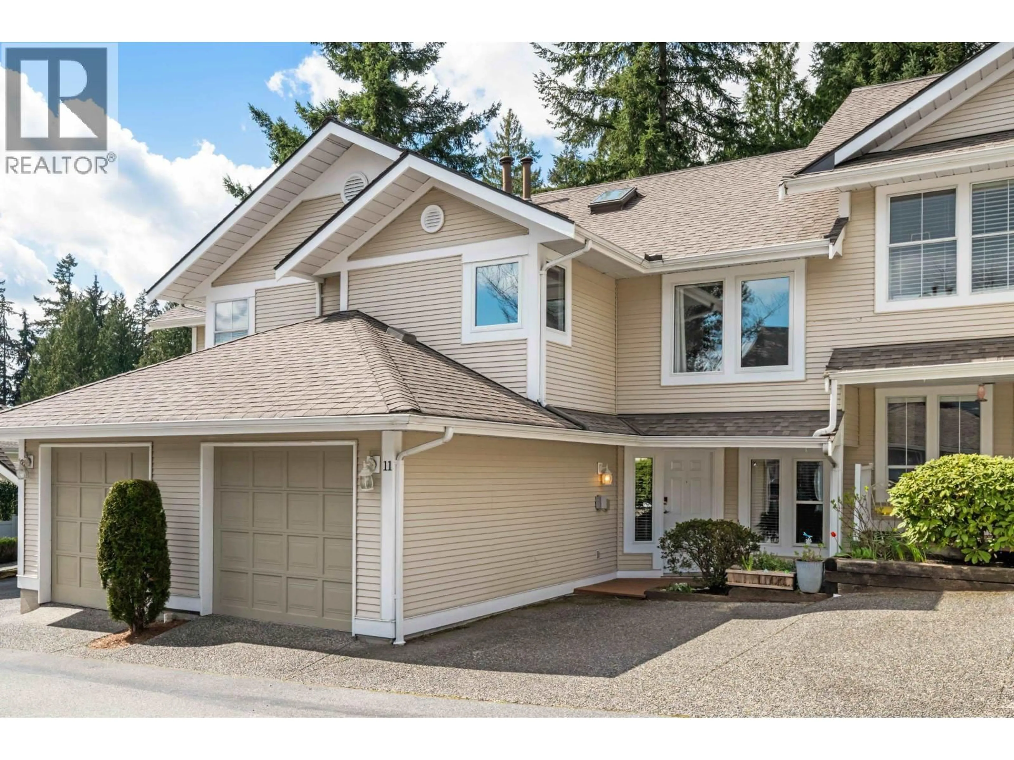 Home with vinyl exterior material, street for 11 - 2590 PANORAMA DRIVE, Coquitlam British Columbia V3E2W9