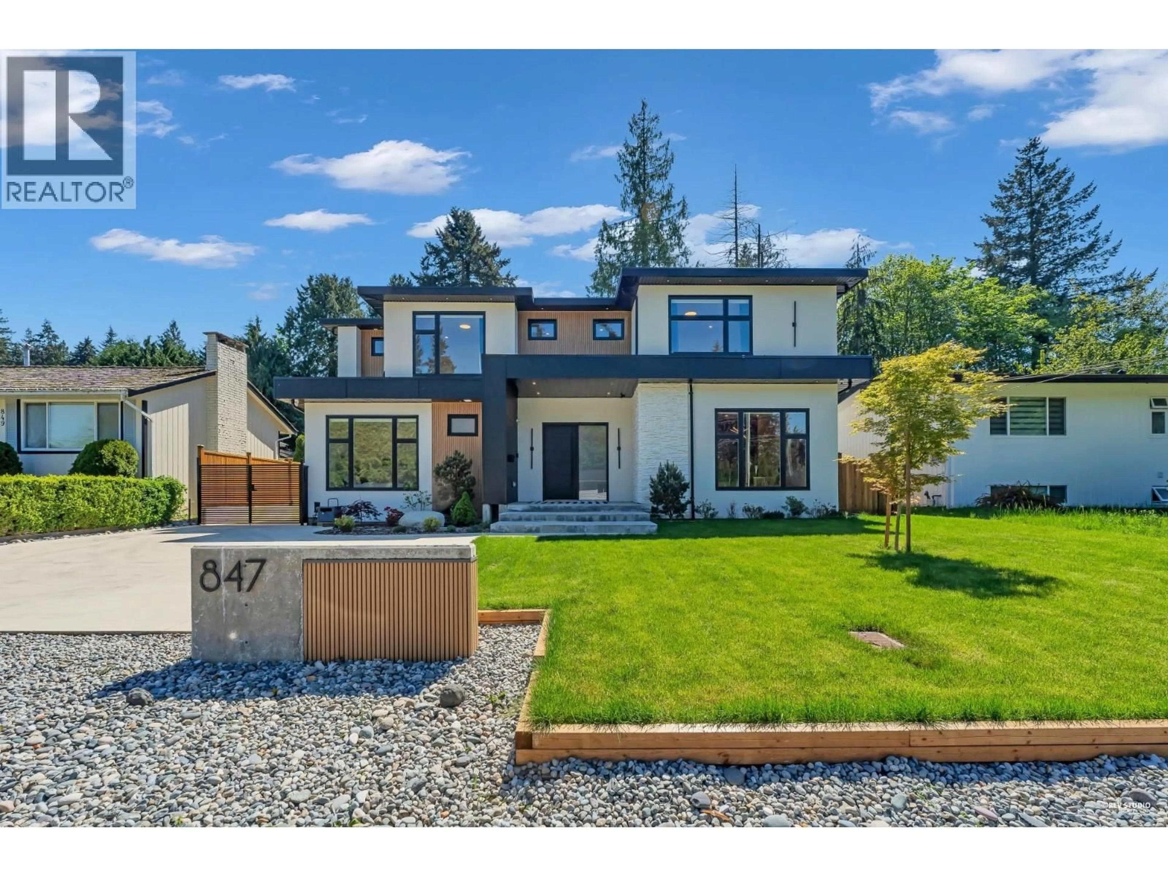Home with vinyl exterior material, unknown for 847 THERMAL DRIVE, Coquitlam British Columbia V3J6R4