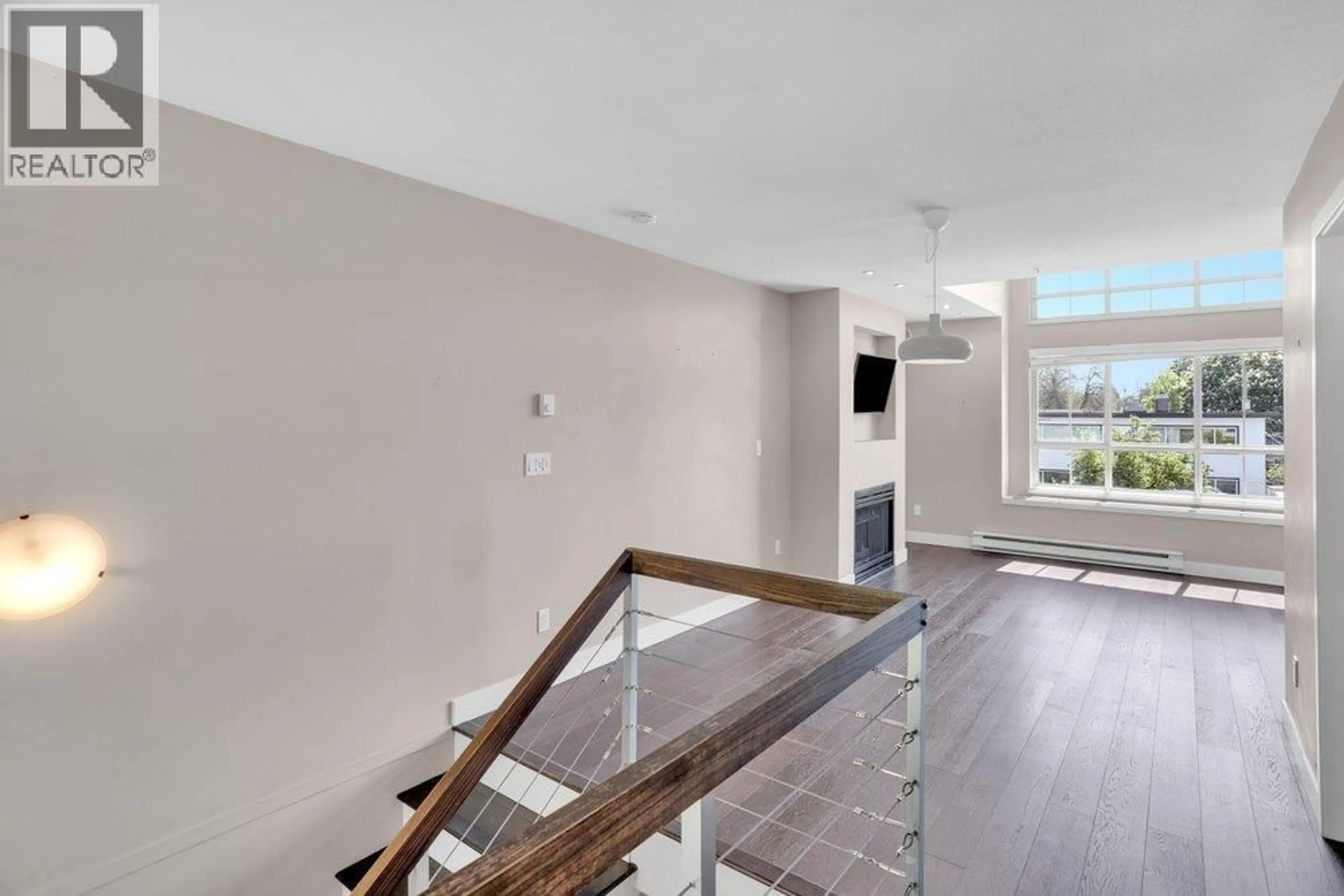 Unknown for 26 - 2375 BROADWAY, Vancouver British Columbia V6K2E6
