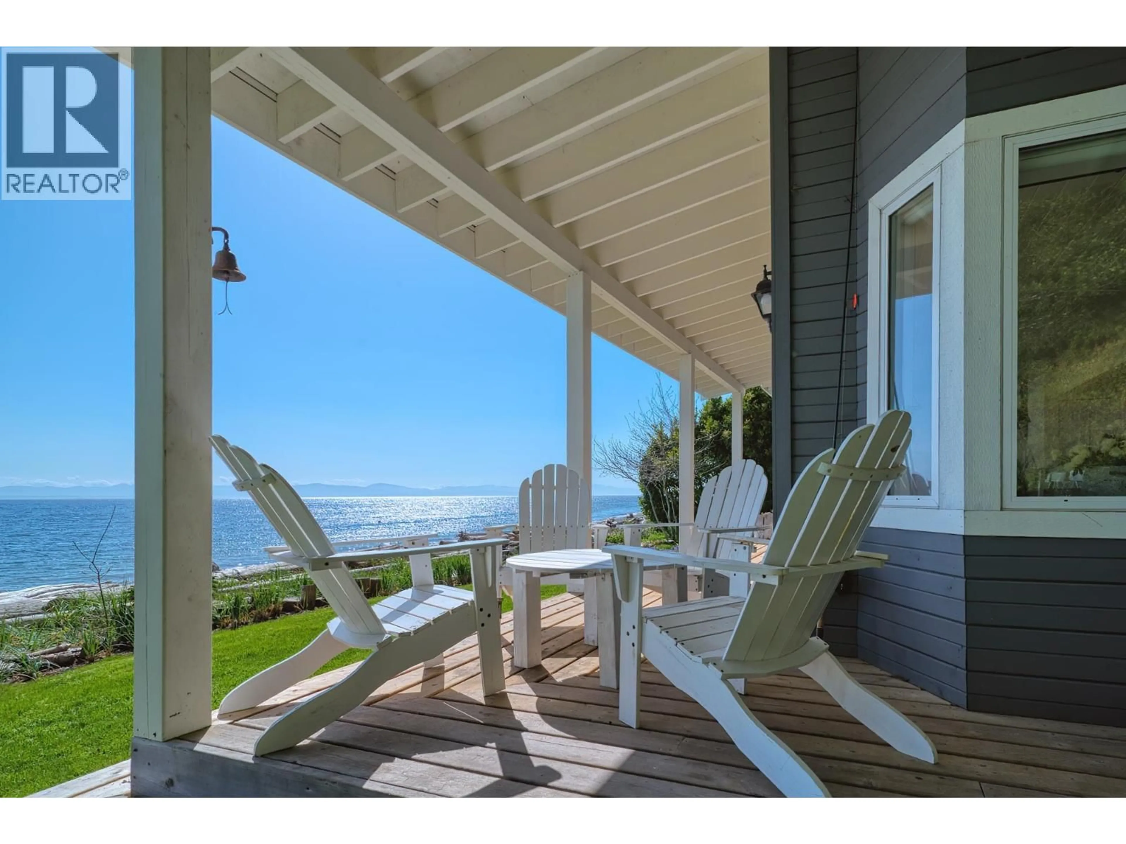 Patio, water/lake/river/ocean view for 1905 LOWER ROAD, Roberts Creek British Columbia V0N2W6