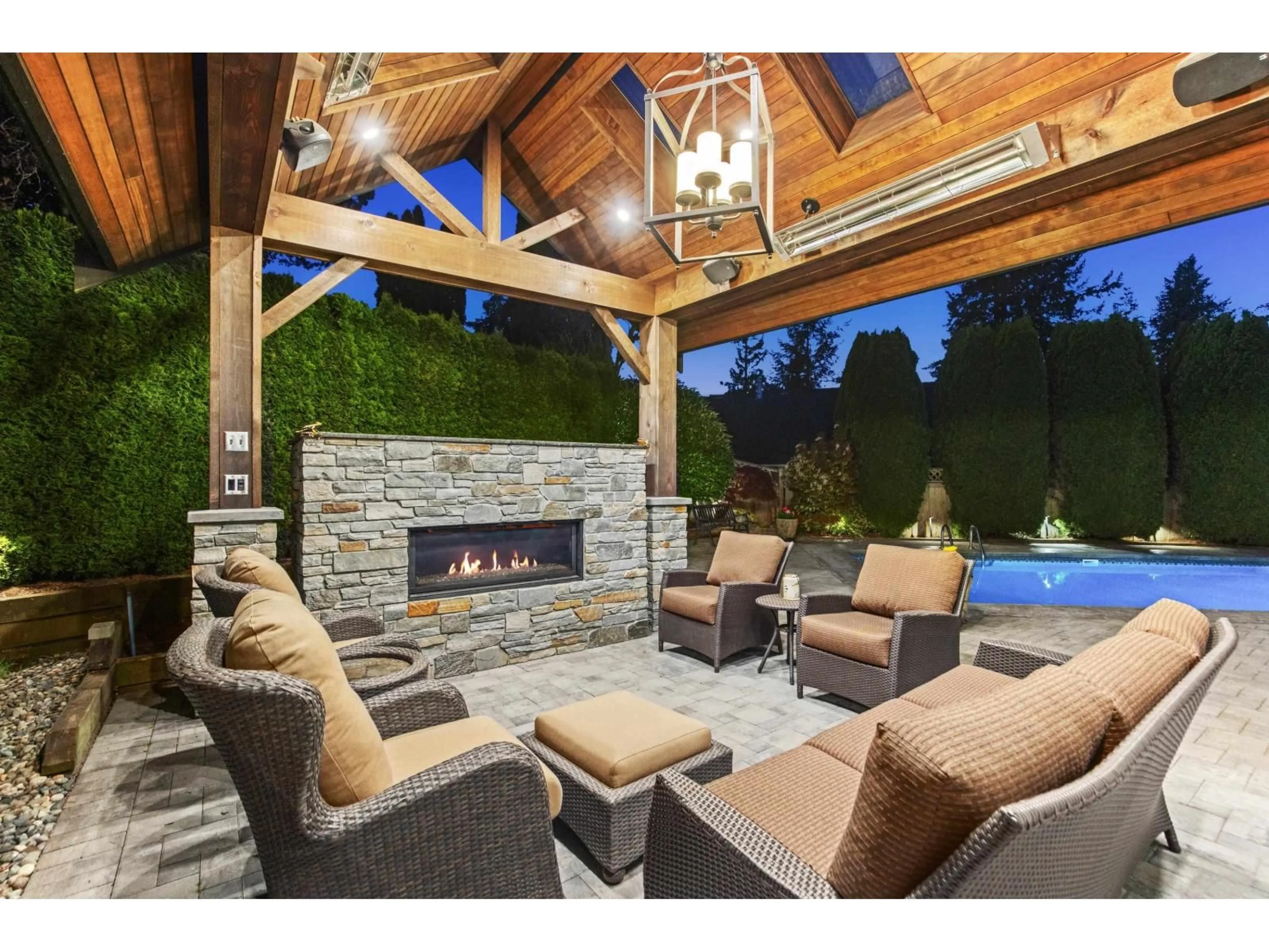 Patio, mountain view for 13174 23A AVENUE, Surrey British Columbia V4A9B2