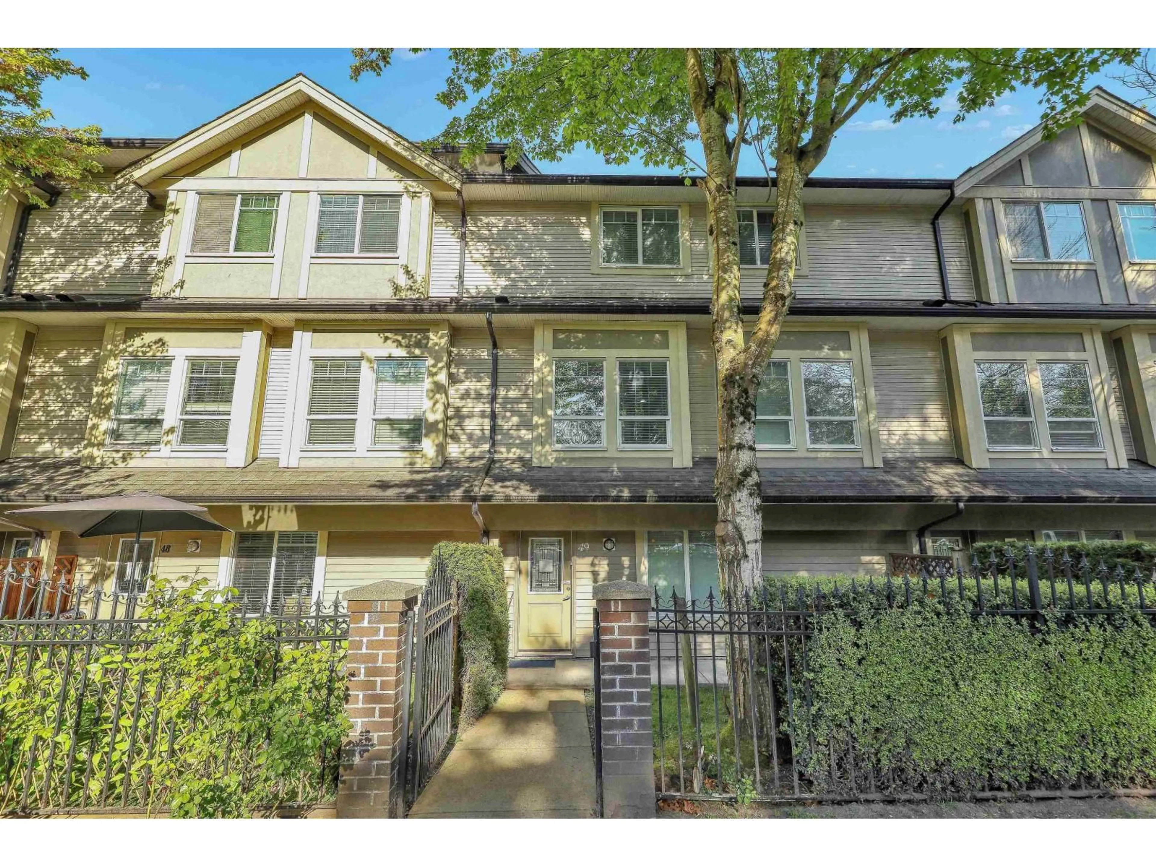 Unknown for 49 - 8358 121A STREET, Surrey British Columbia V3W1T6