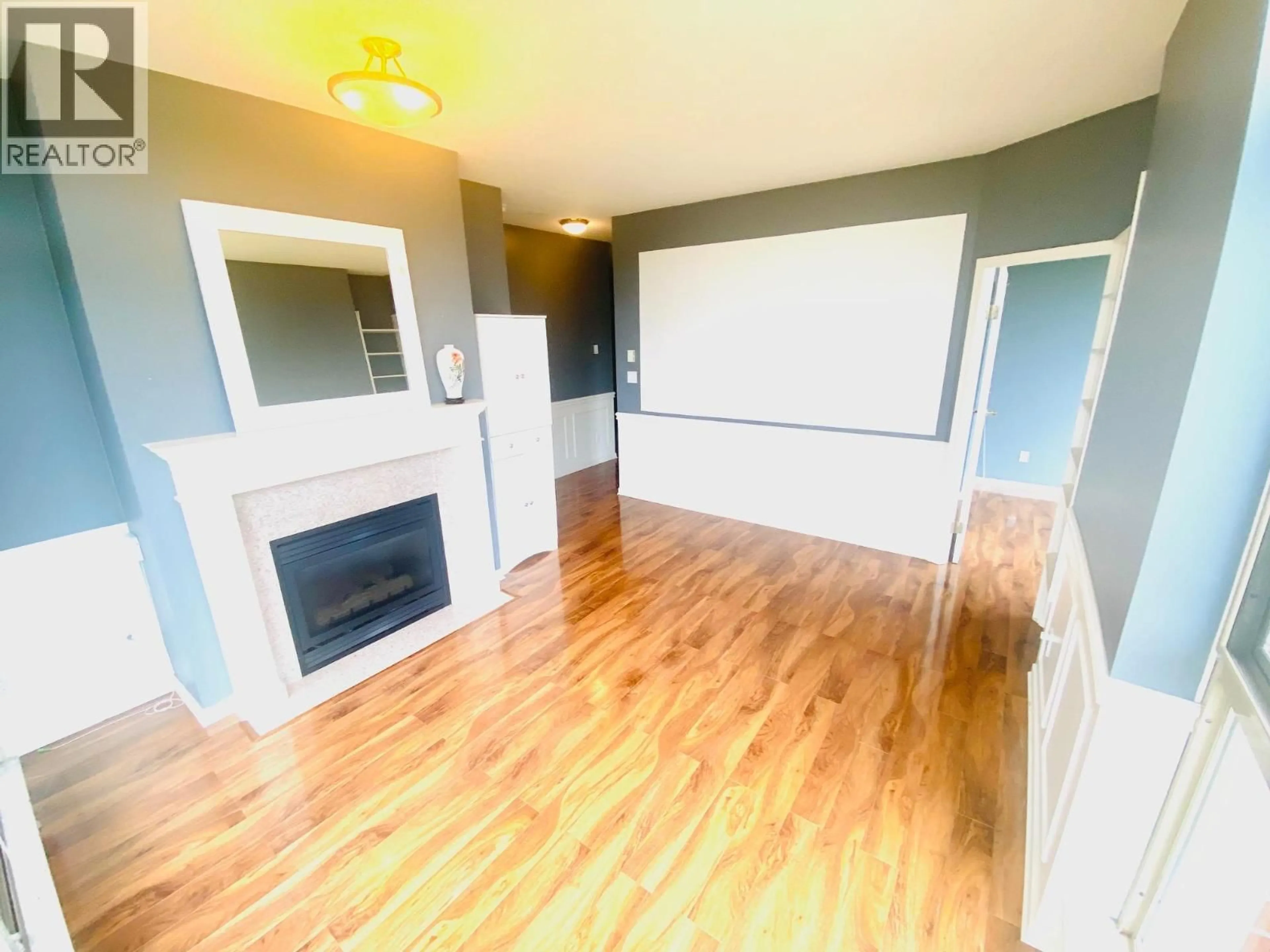 A pic of a room for 1003 - 6838 STATION HILL DRIVE, Burnaby British Columbia V3N5A4