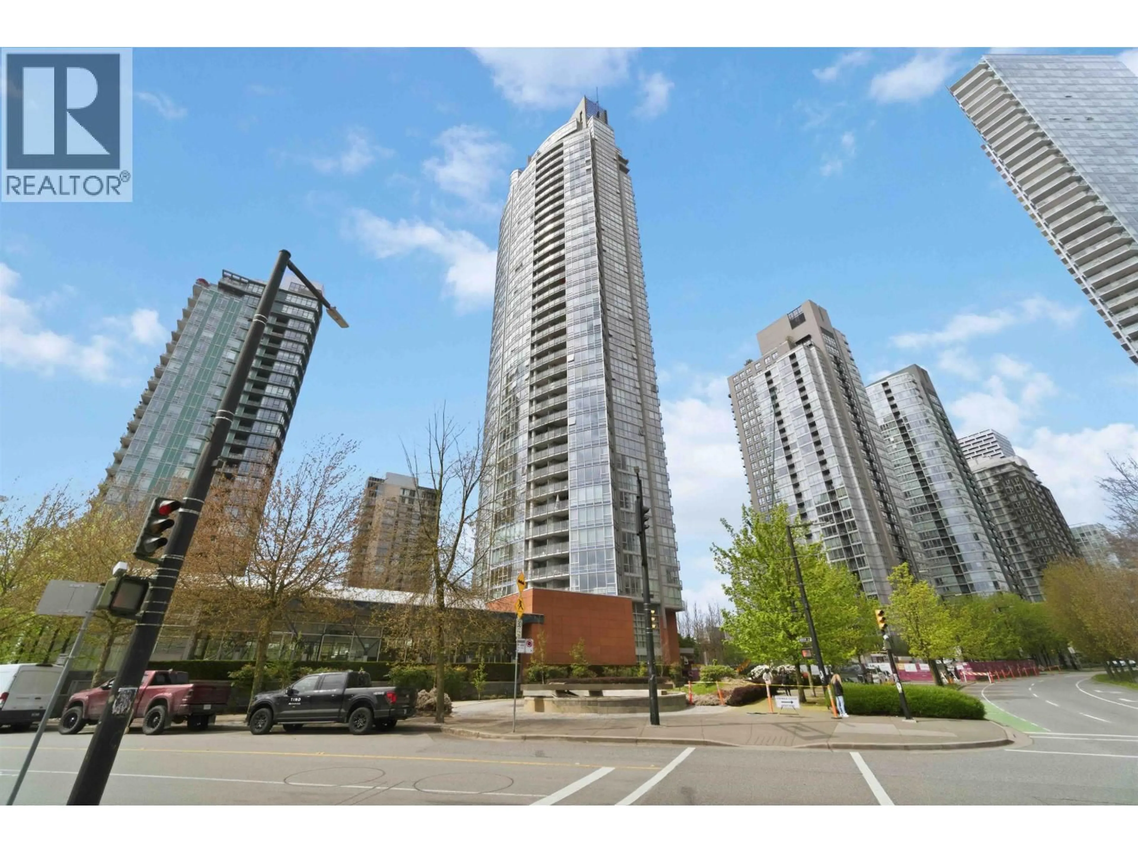 Patio, street for 908 - 1408 STRATHMORE MEWS, Vancouver British Columbia V6Z3A9