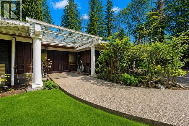 835 WILDWOOD PLACE, West Vancouver 3