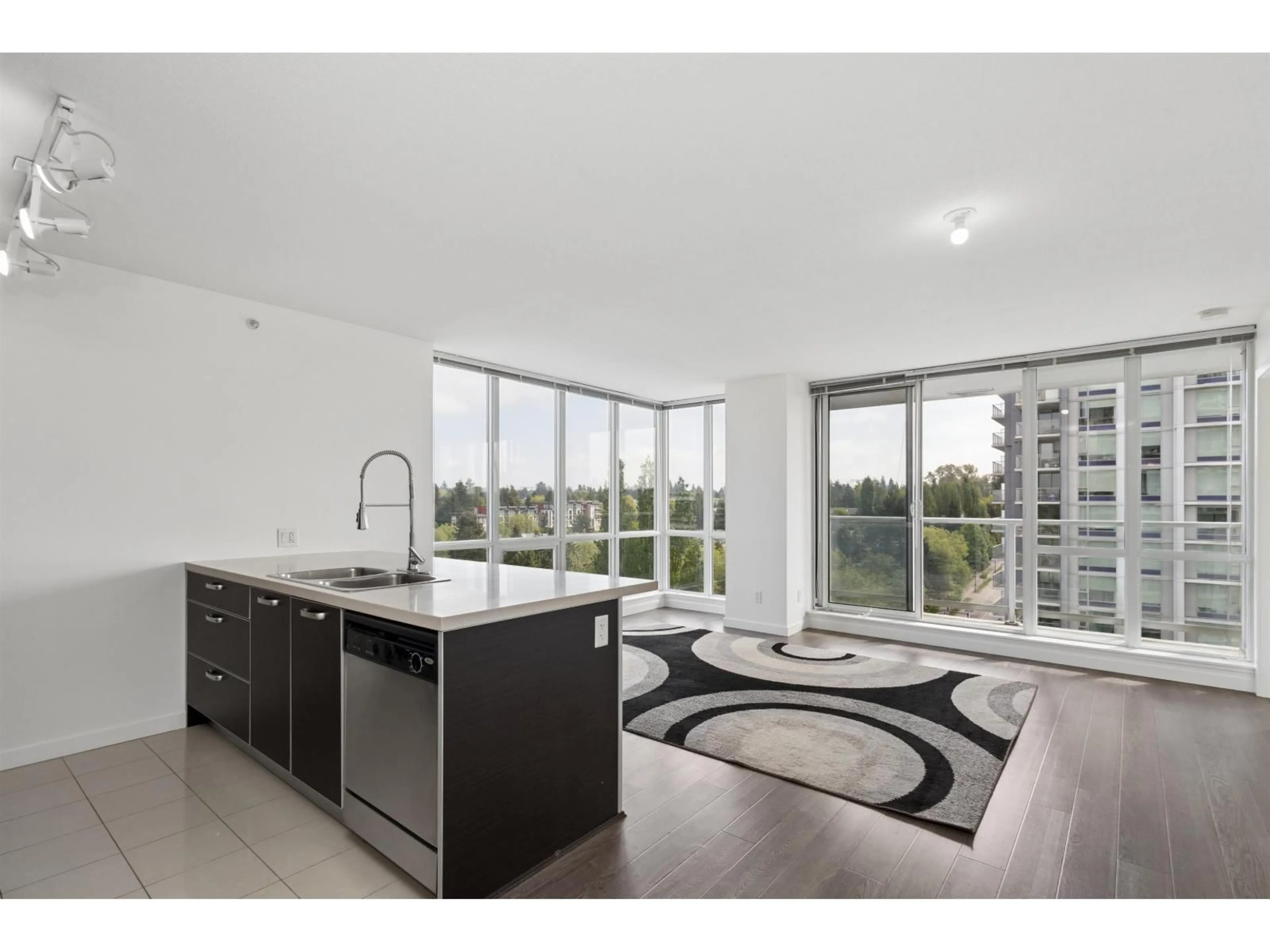 Open concept kitchen, unknown for 1107 - 13688 100 AVENUE, Surrey British Columbia V3T0G5