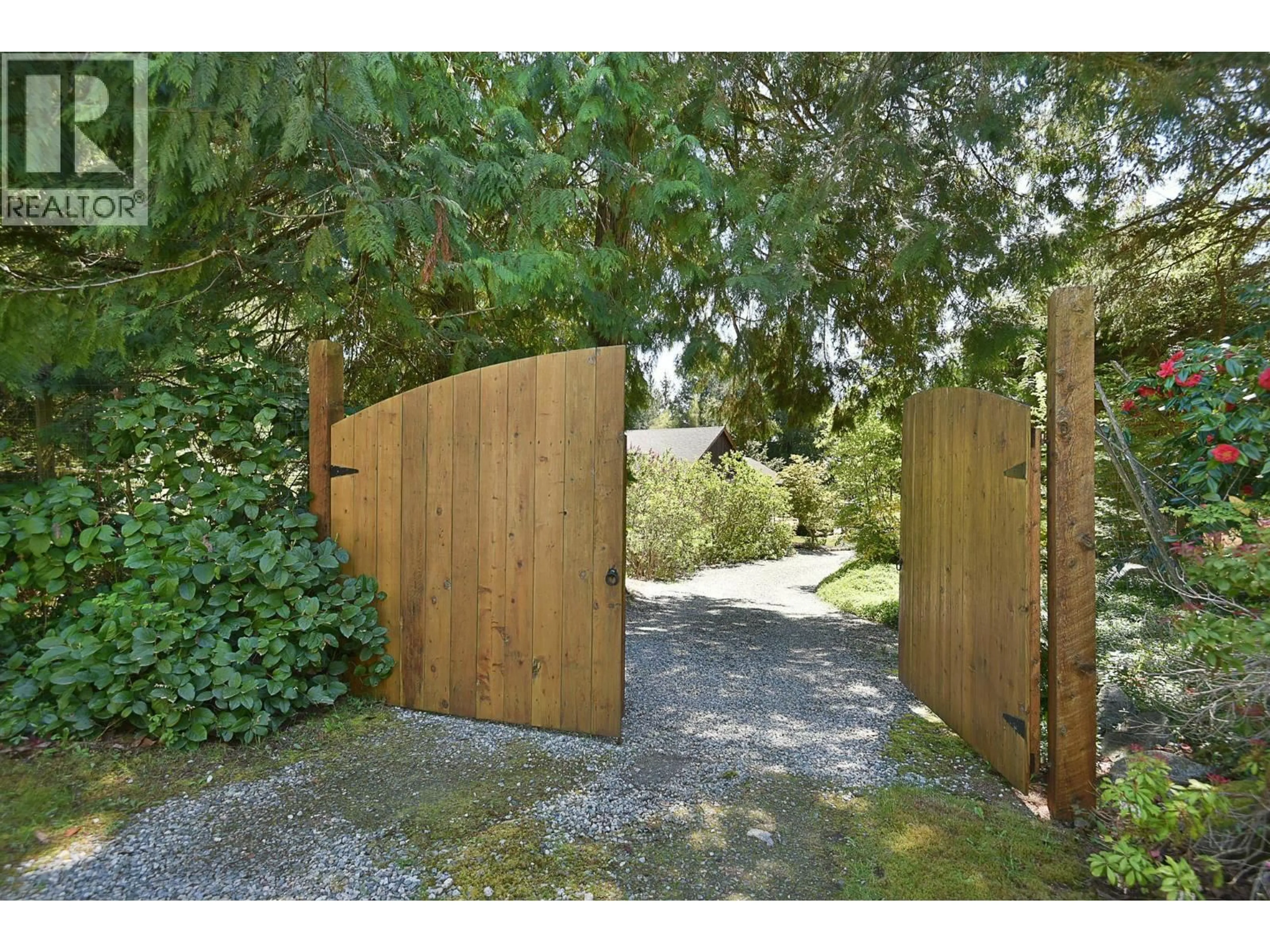Unknown for 8071 WILDWOOD ROAD, Halfmoon Bay British Columbia V7Z1A8