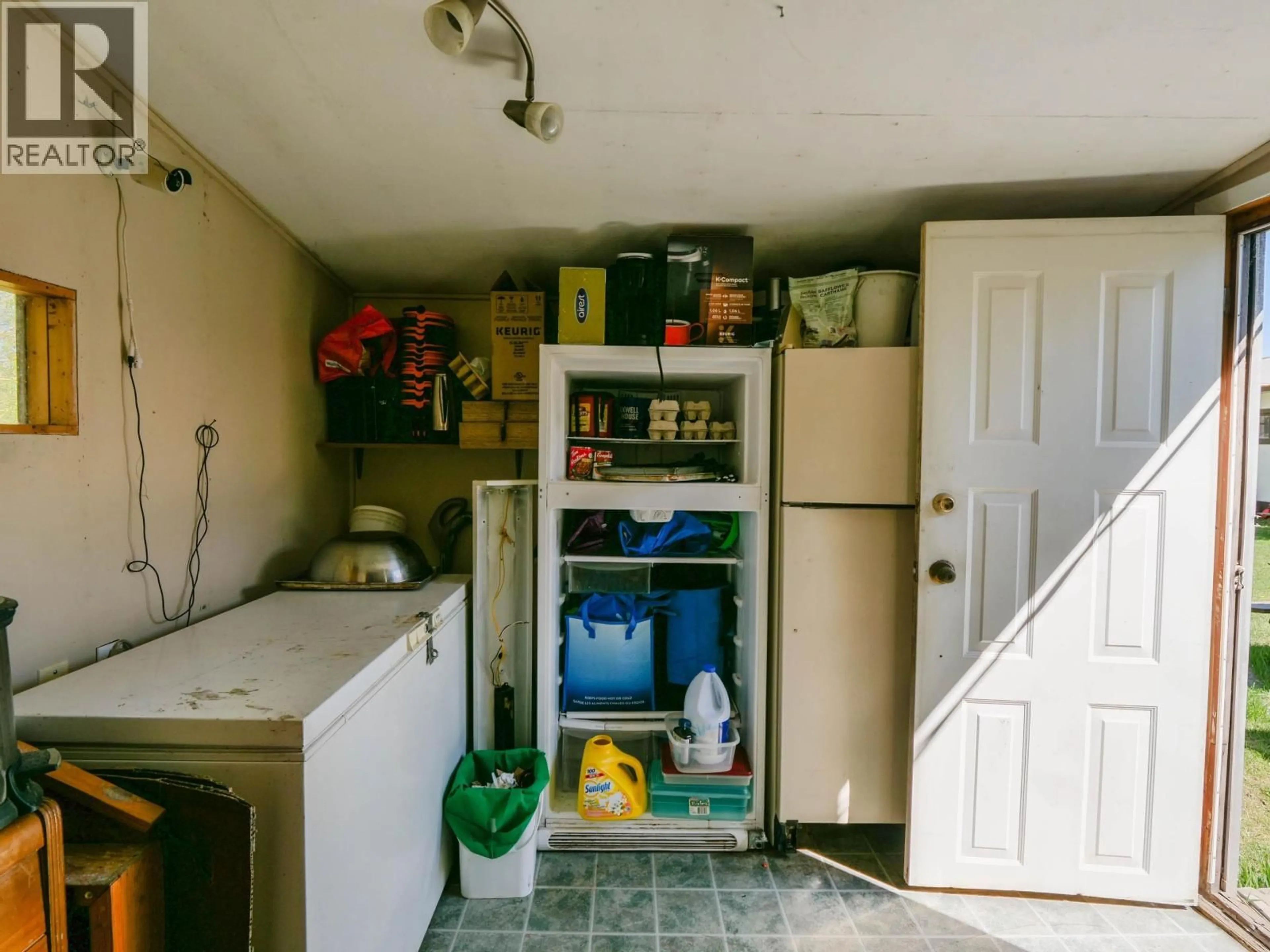 Laundry room for 982 MAPLE HEIGHTS ROAD, Quesnel British Columbia V2J3X3