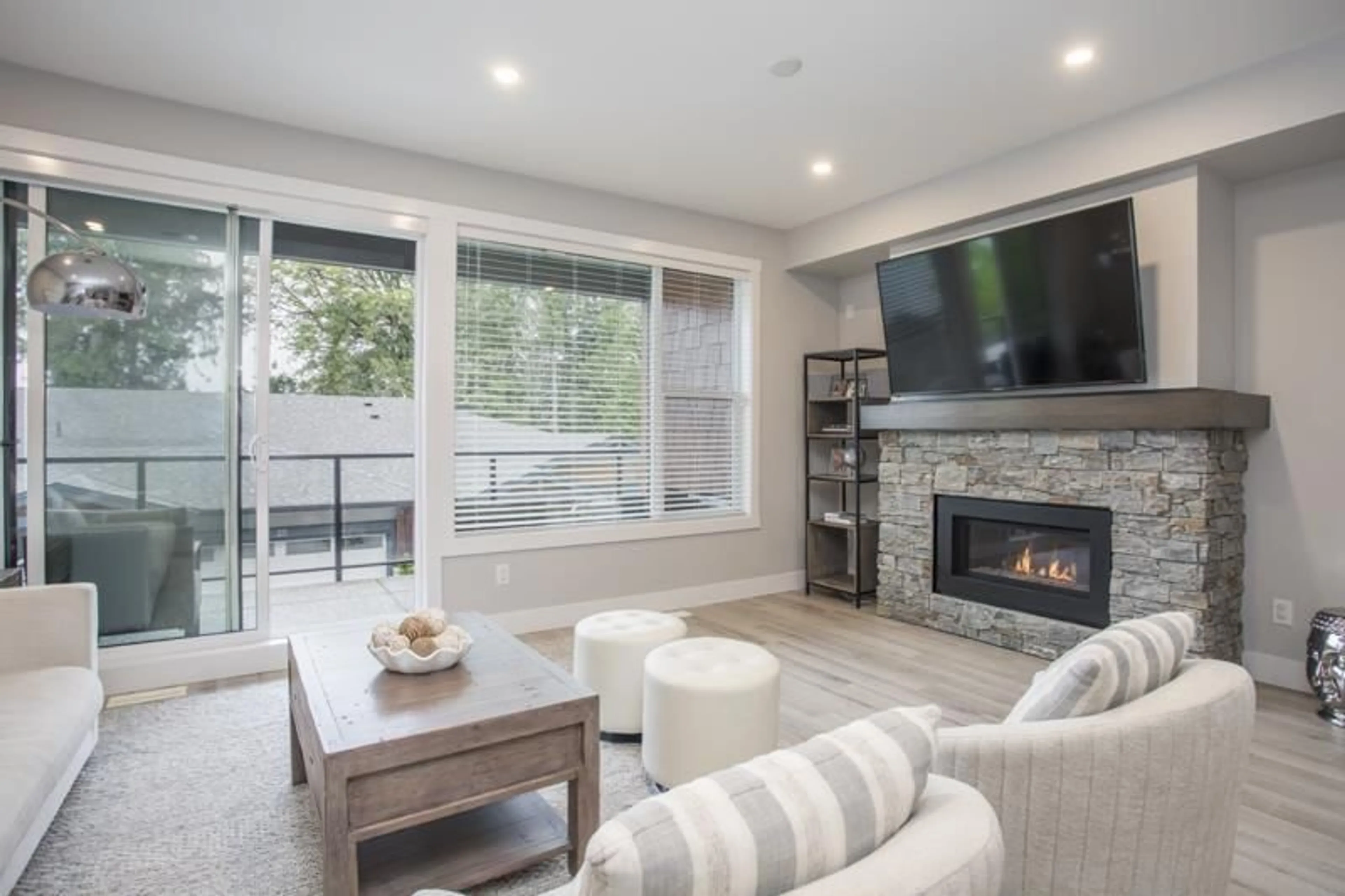 Living room with furniture, unknown for 27 - 3618 150 STREET, Surrey British Columbia V3Z0W3