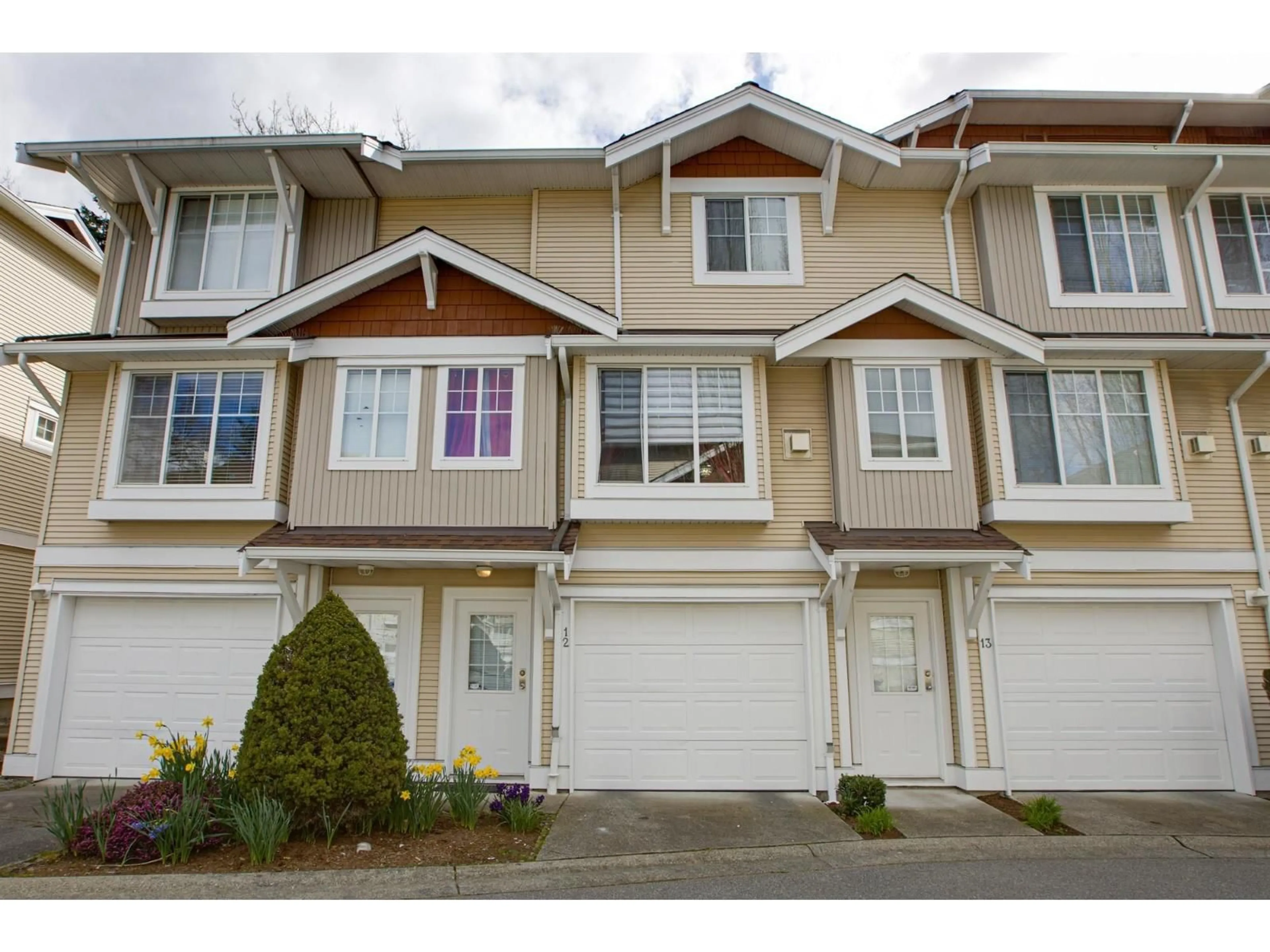 Home with vinyl exterior material, street for 12 - 12110 75A AVENUE, Surrey British Columbia V3W1M1