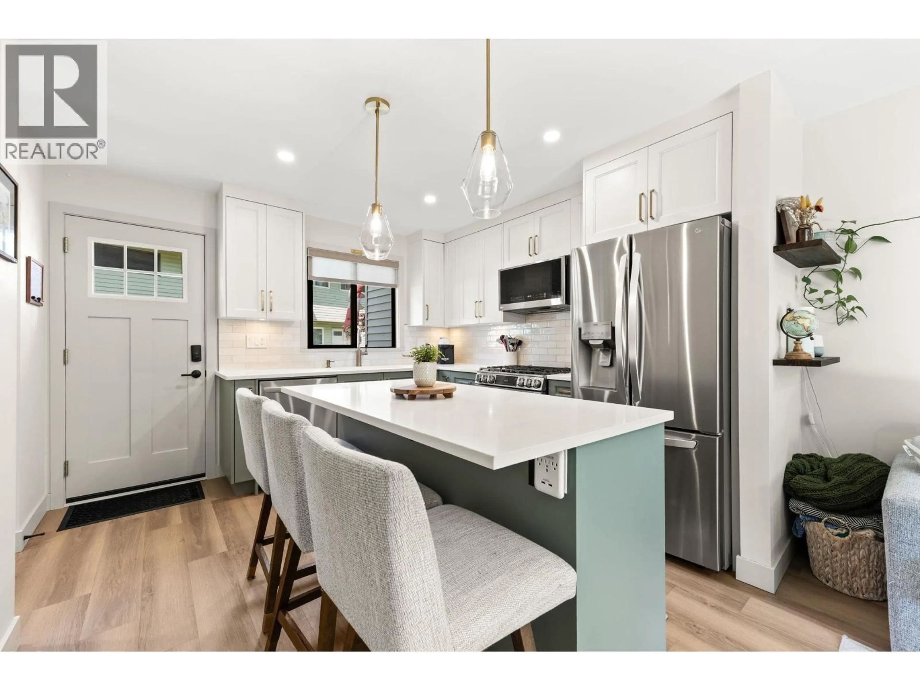 Open concept kitchen, unknown for 8916 ORION PLACE, Burnaby British Columbia V3J1A2