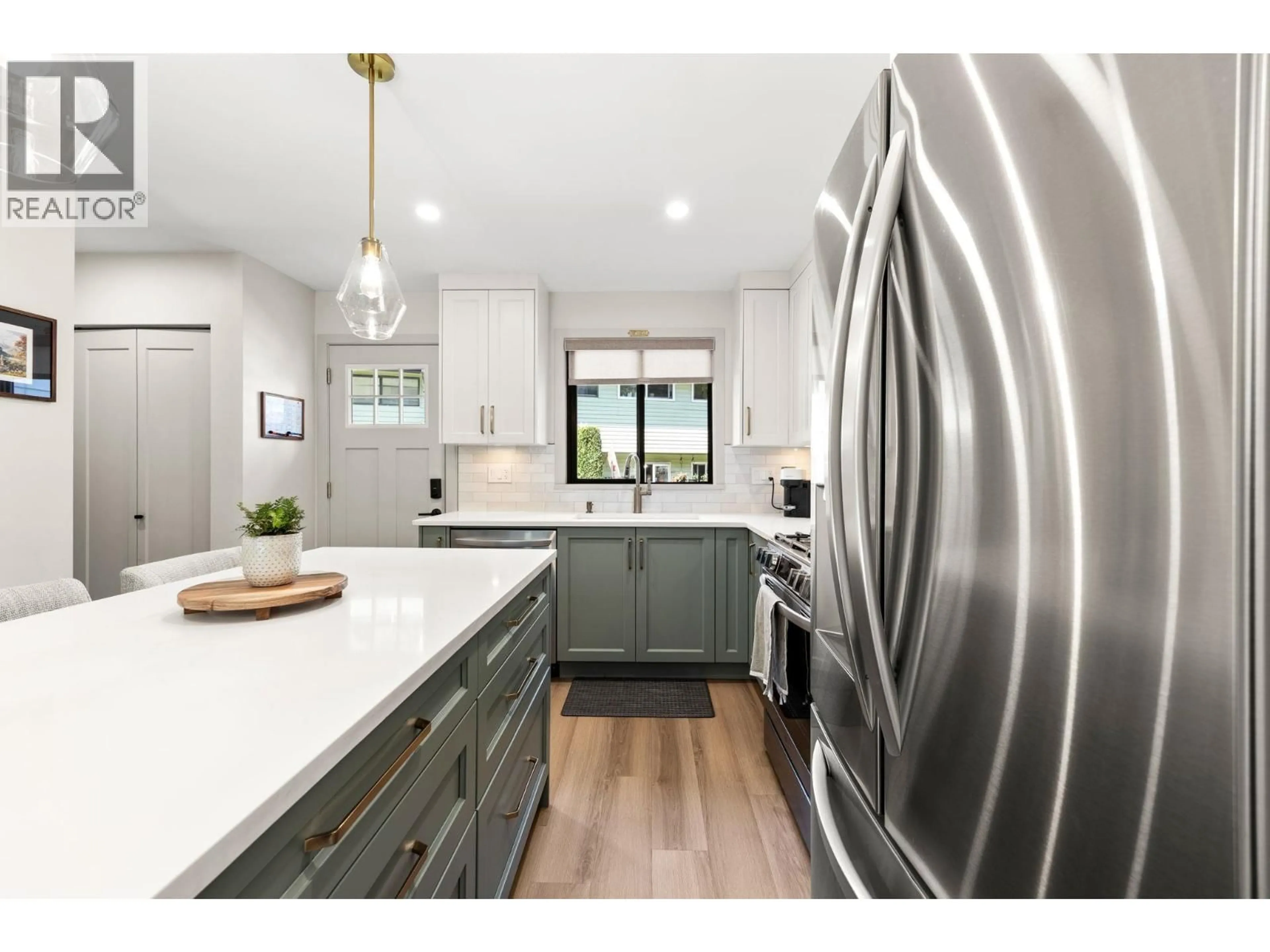 Open concept kitchen, unknown for 8916 ORION PLACE, Burnaby British Columbia V3J1A2
