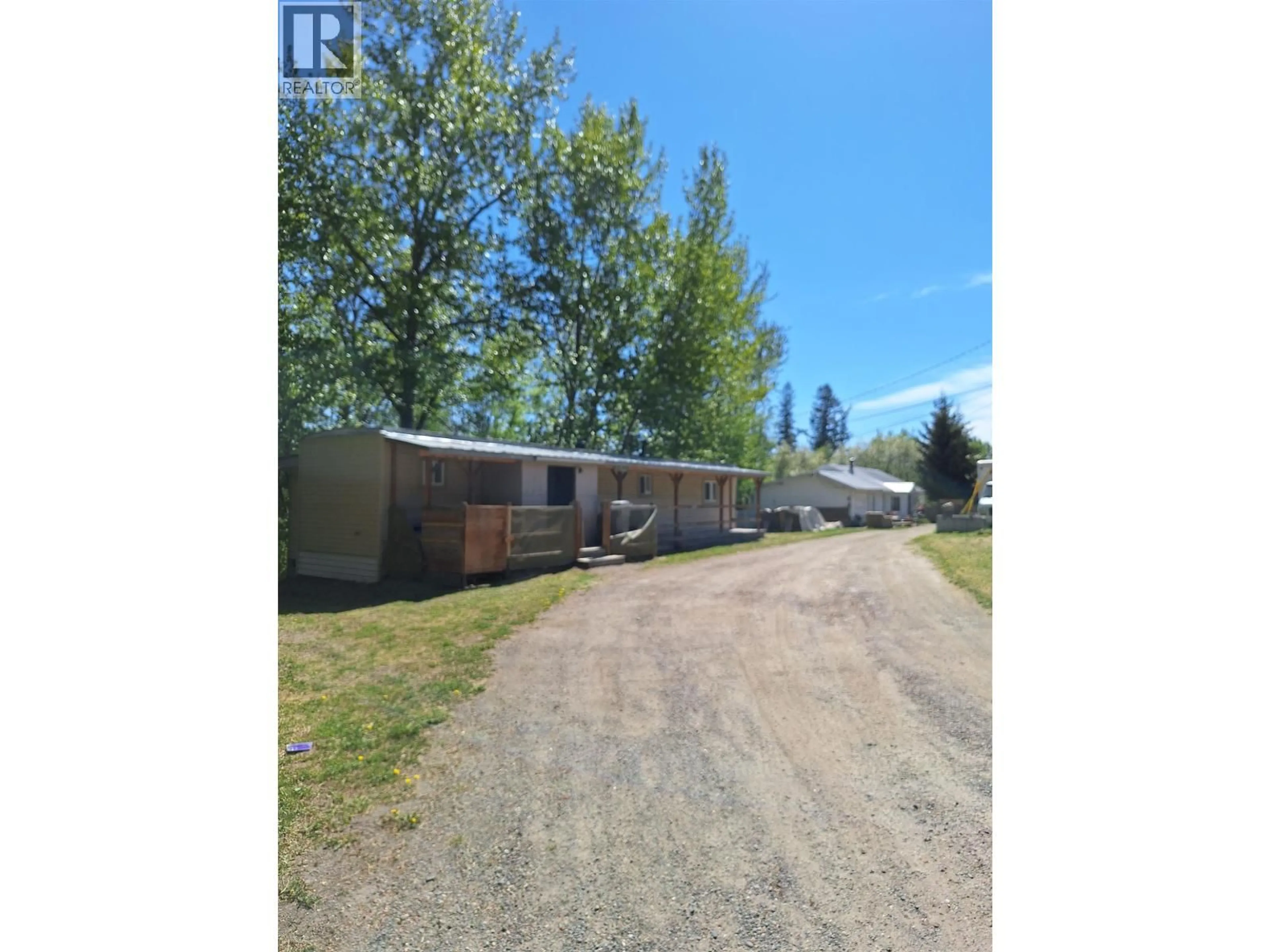 Unknown for 2 - 1060 WEST FRASER ROAD, Quesnel British Columbia V2J6G7