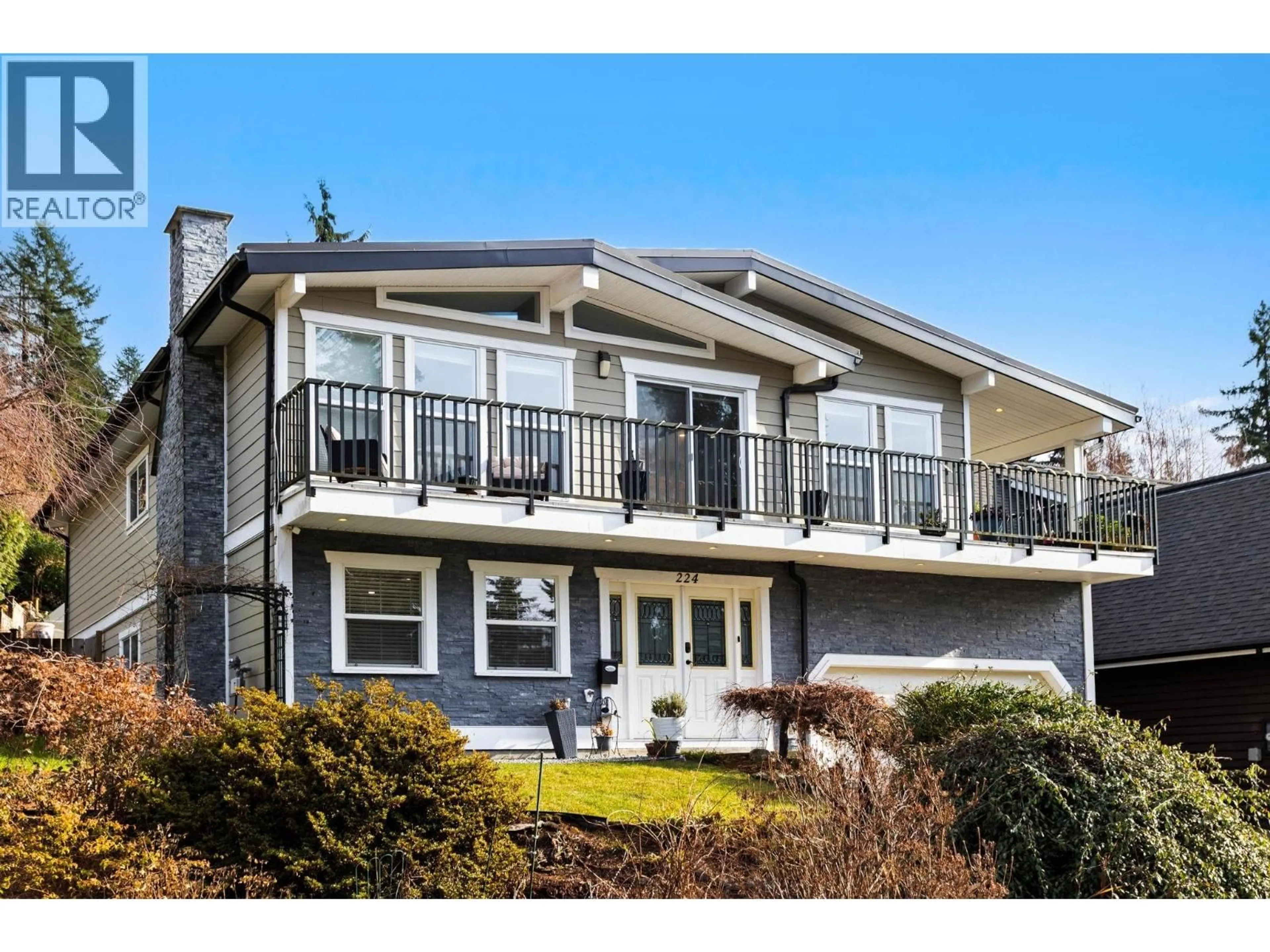 Home with vinyl exterior material, unknown for 224 APRIL ROAD, Port Moody British Columbia V3H3W1