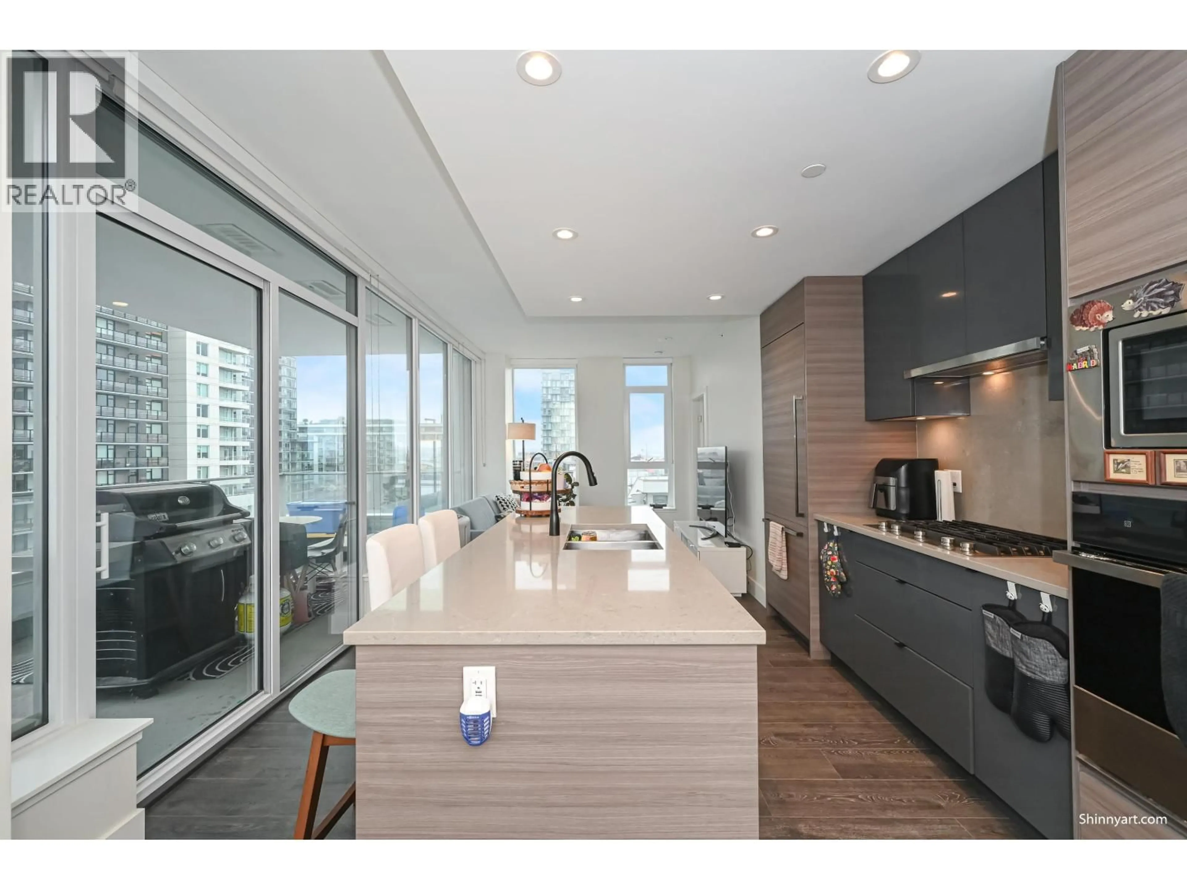 Unknown for 807 - 3438 SAWMILL CRESCENT, Vancouver British Columbia V5S0E3