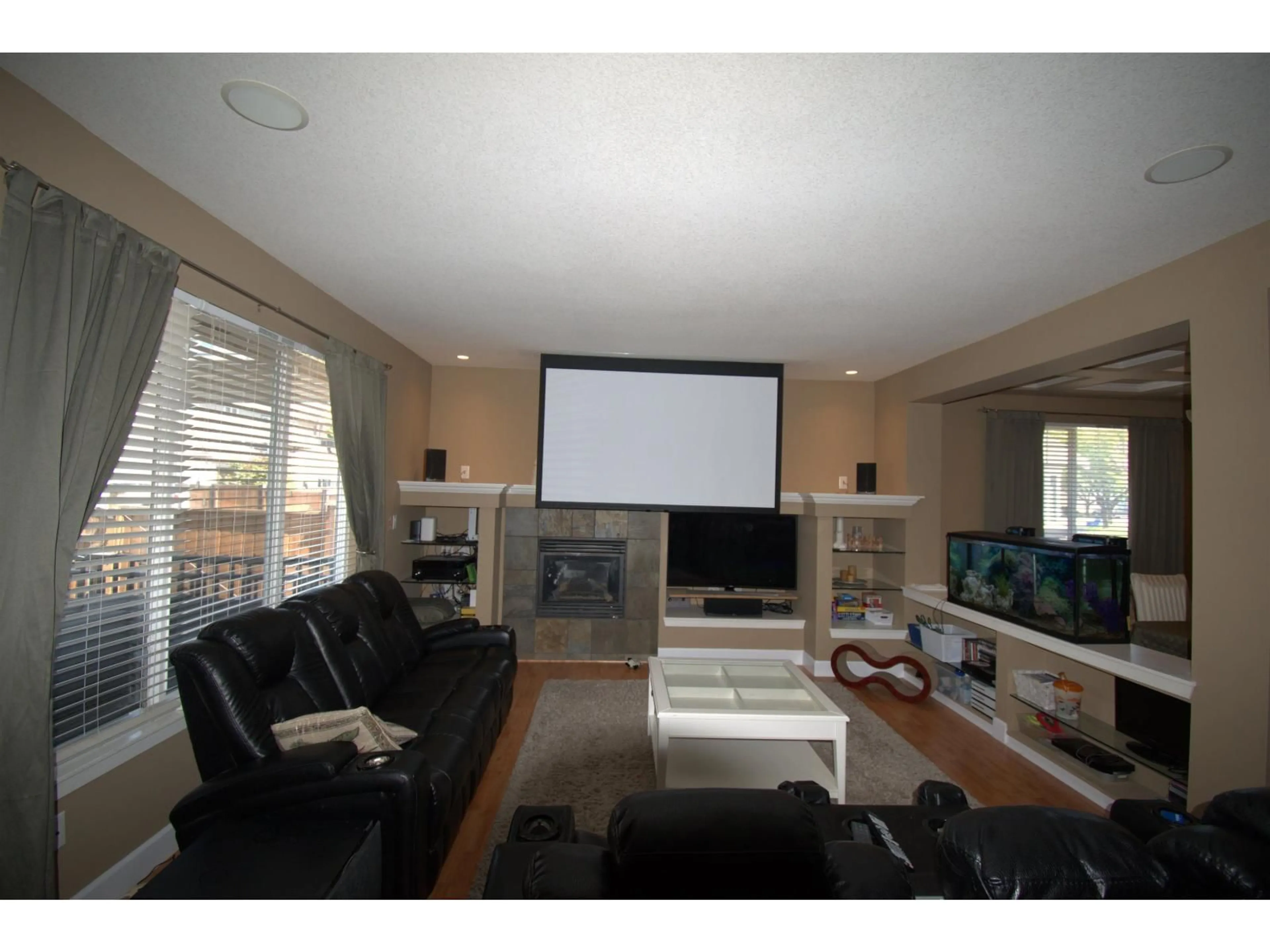 Home theater for 20177 71A AVENUE, Langley British Columbia V2Y3A1
