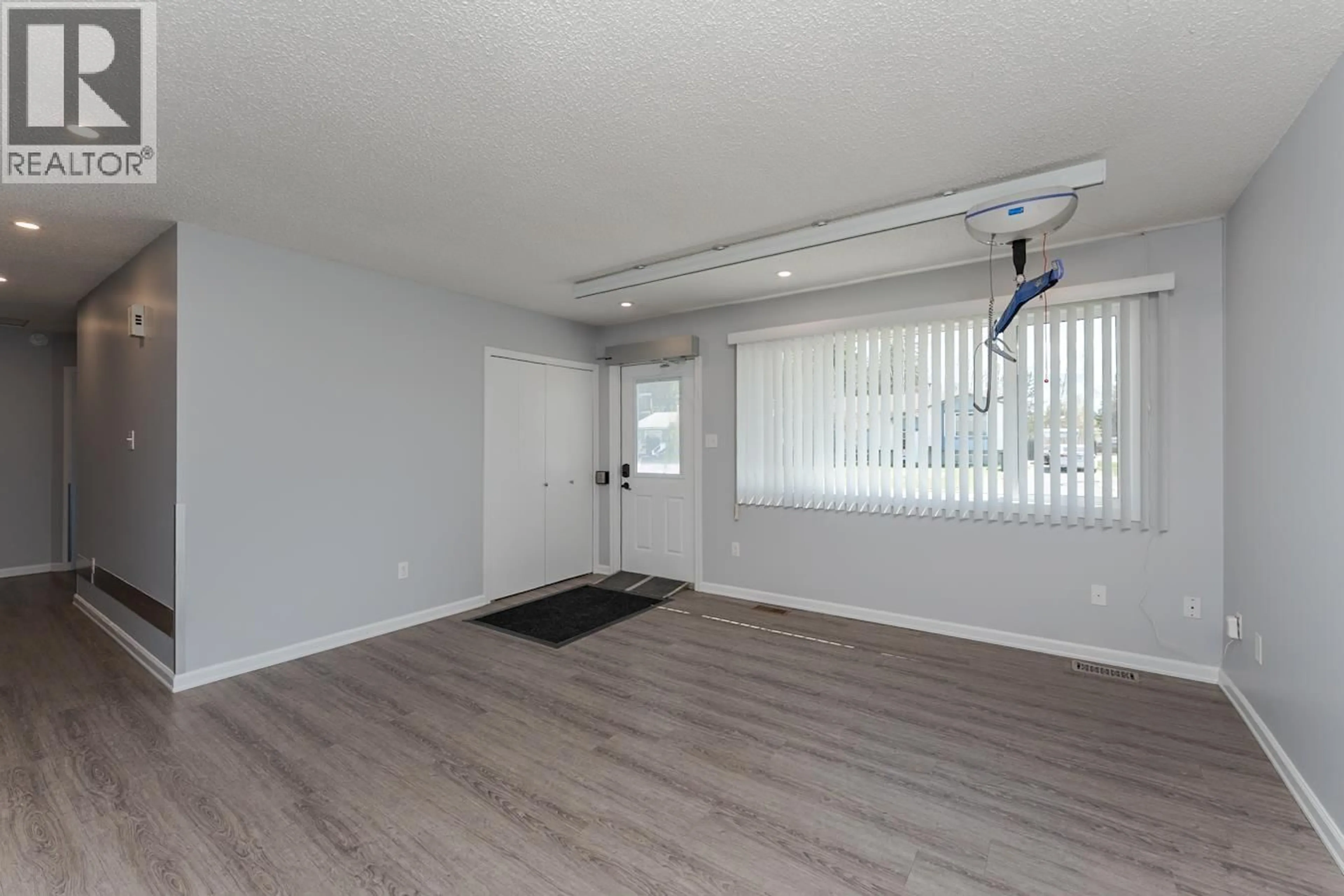 A pic of a room for 7759 QUEENS CRESCENT, Prince George British Columbia V2N3H3