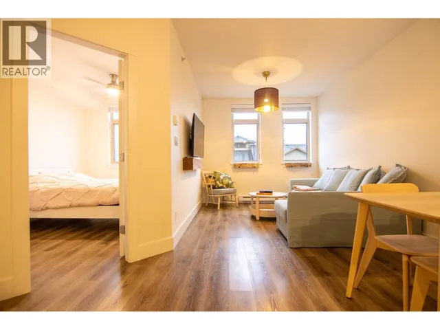 305 - 7330 ARBUTUS STREET, Pemberton 4