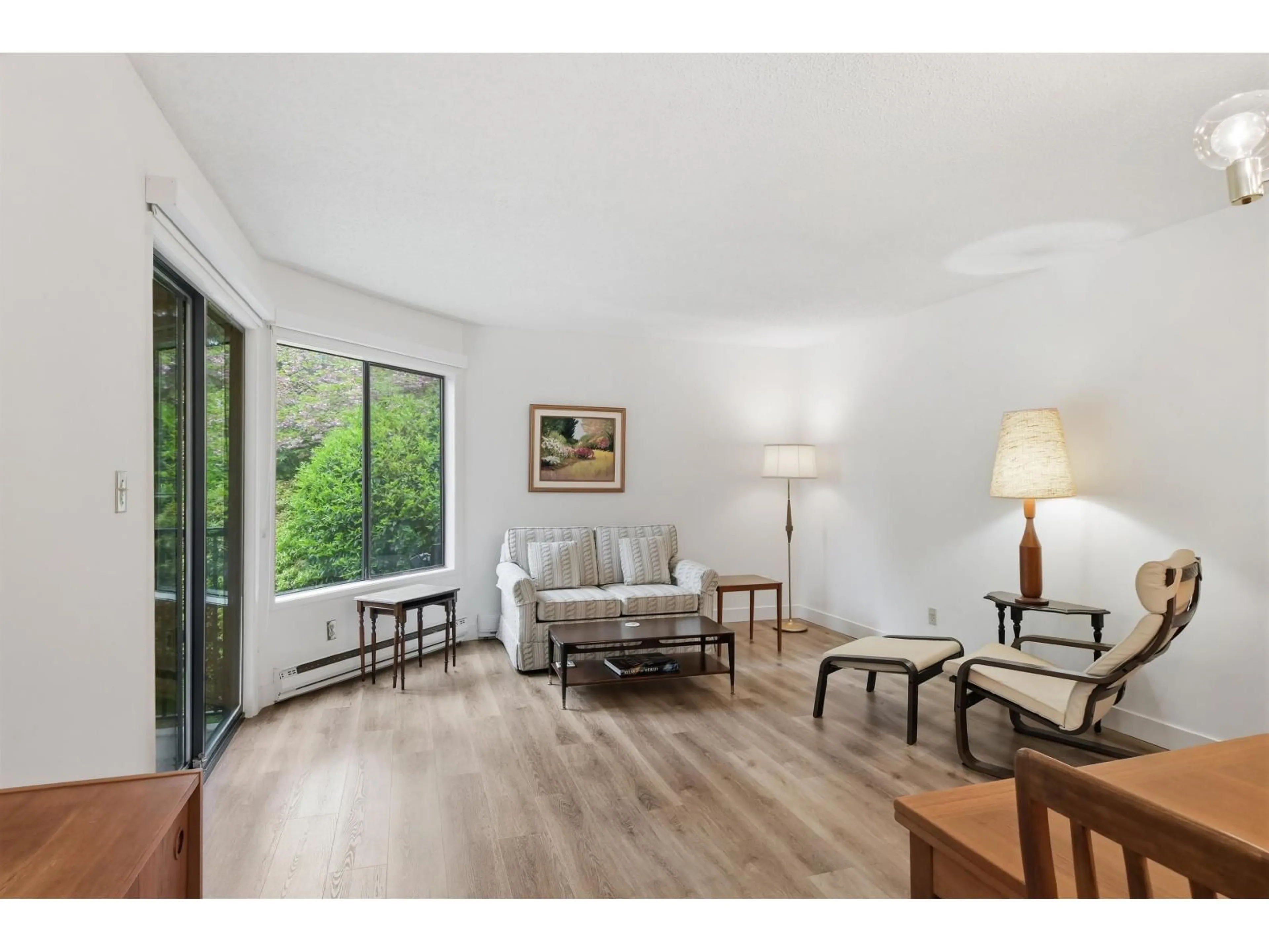 Unknown for 210 - 1521 BLACKWOOD STREET, White Rock British Columbia V4B3V6